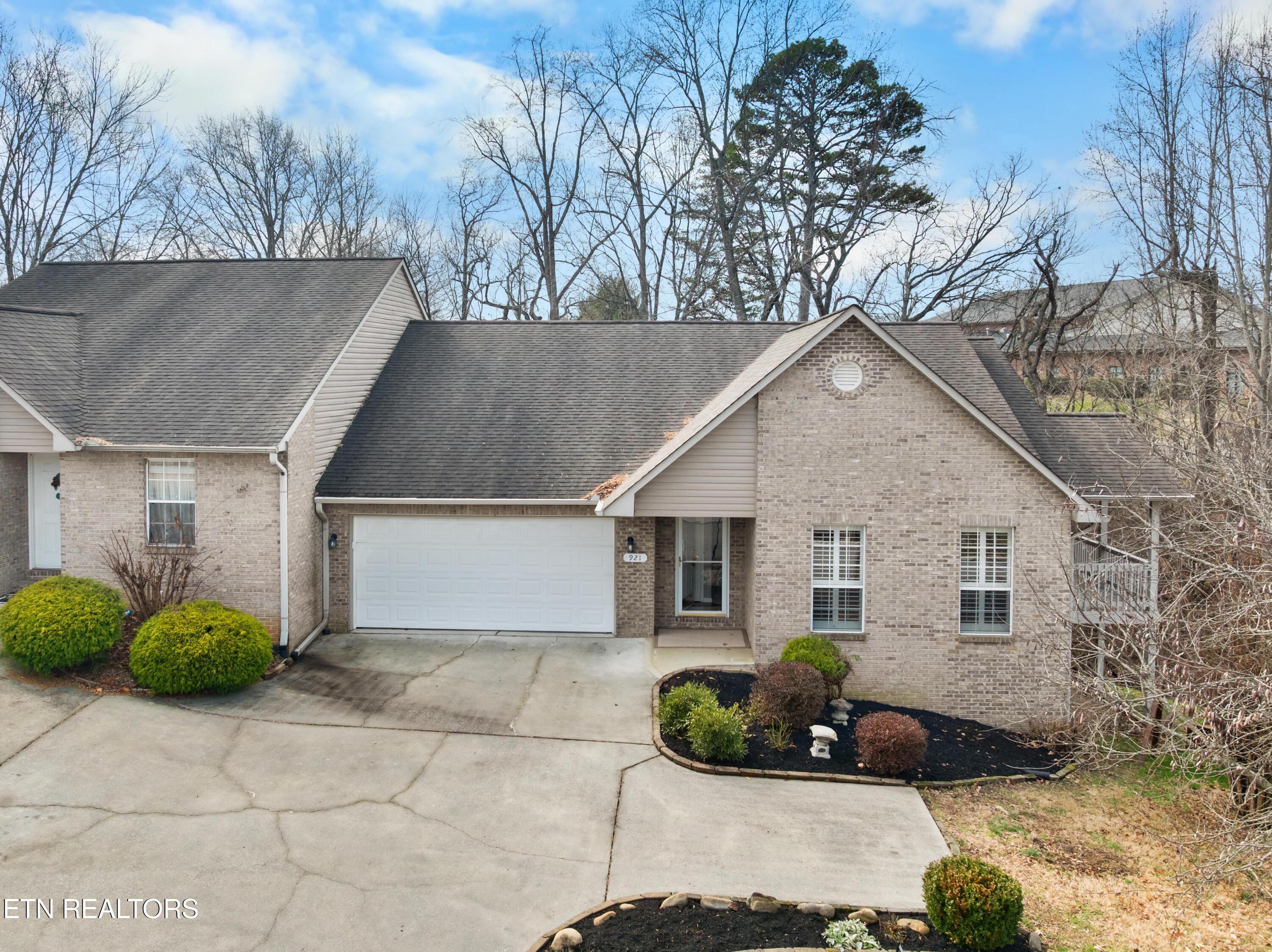 921 Mercer Drive Maryville TN 37801
