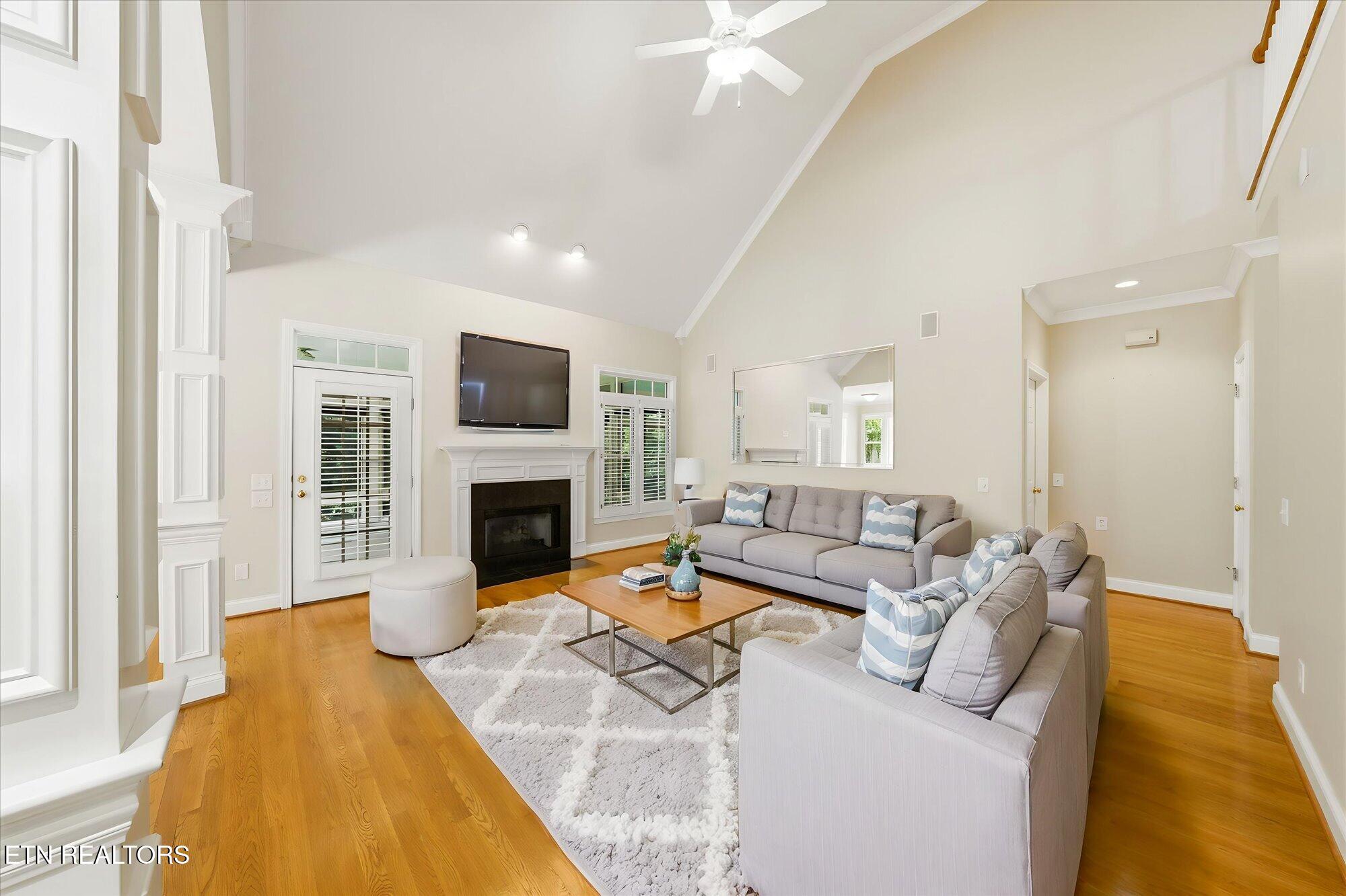 1107 Highgrove Garden Way Knoxville TN 37922