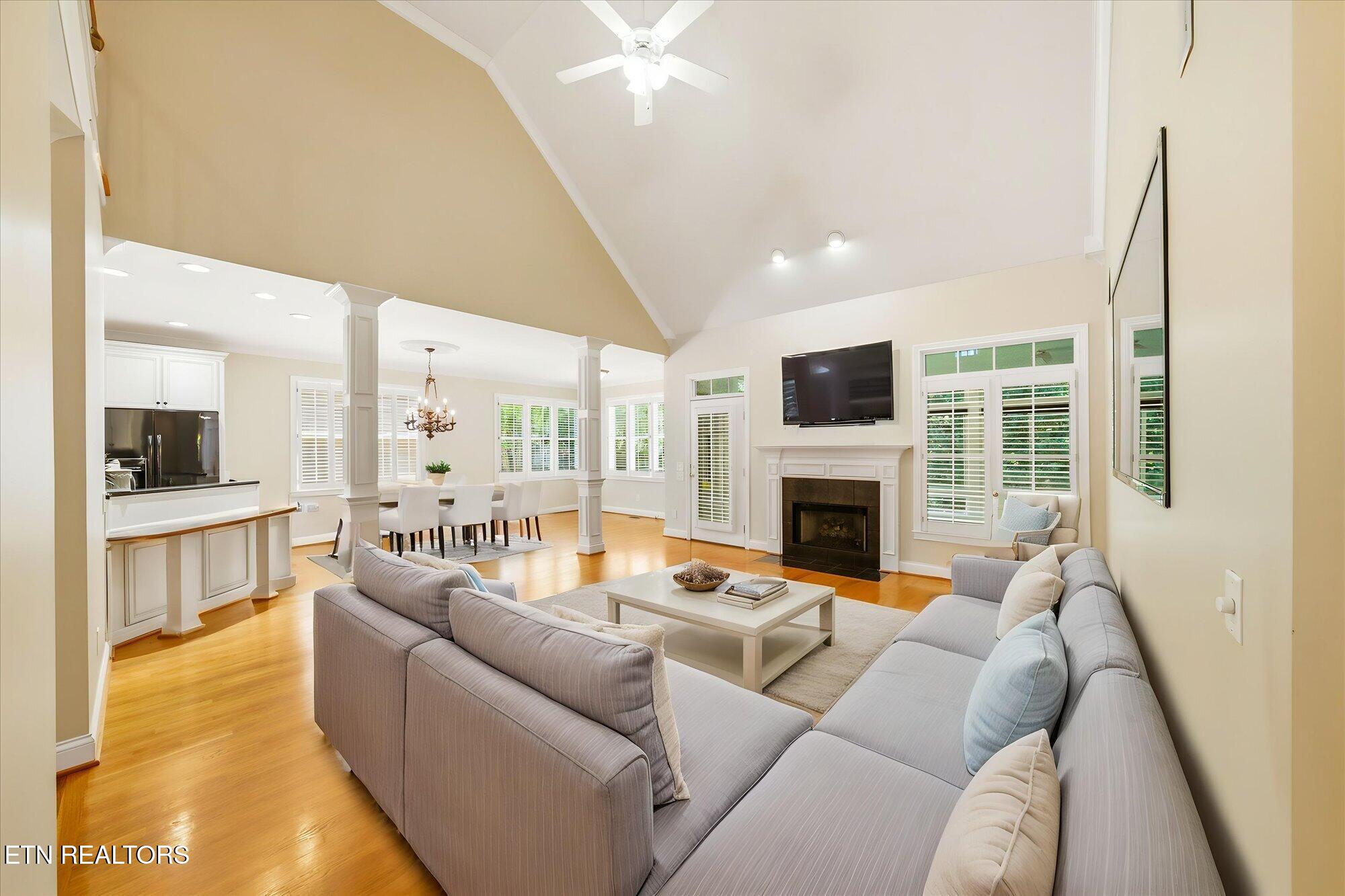1107 Highgrove Garden Way Knoxville TN 37922