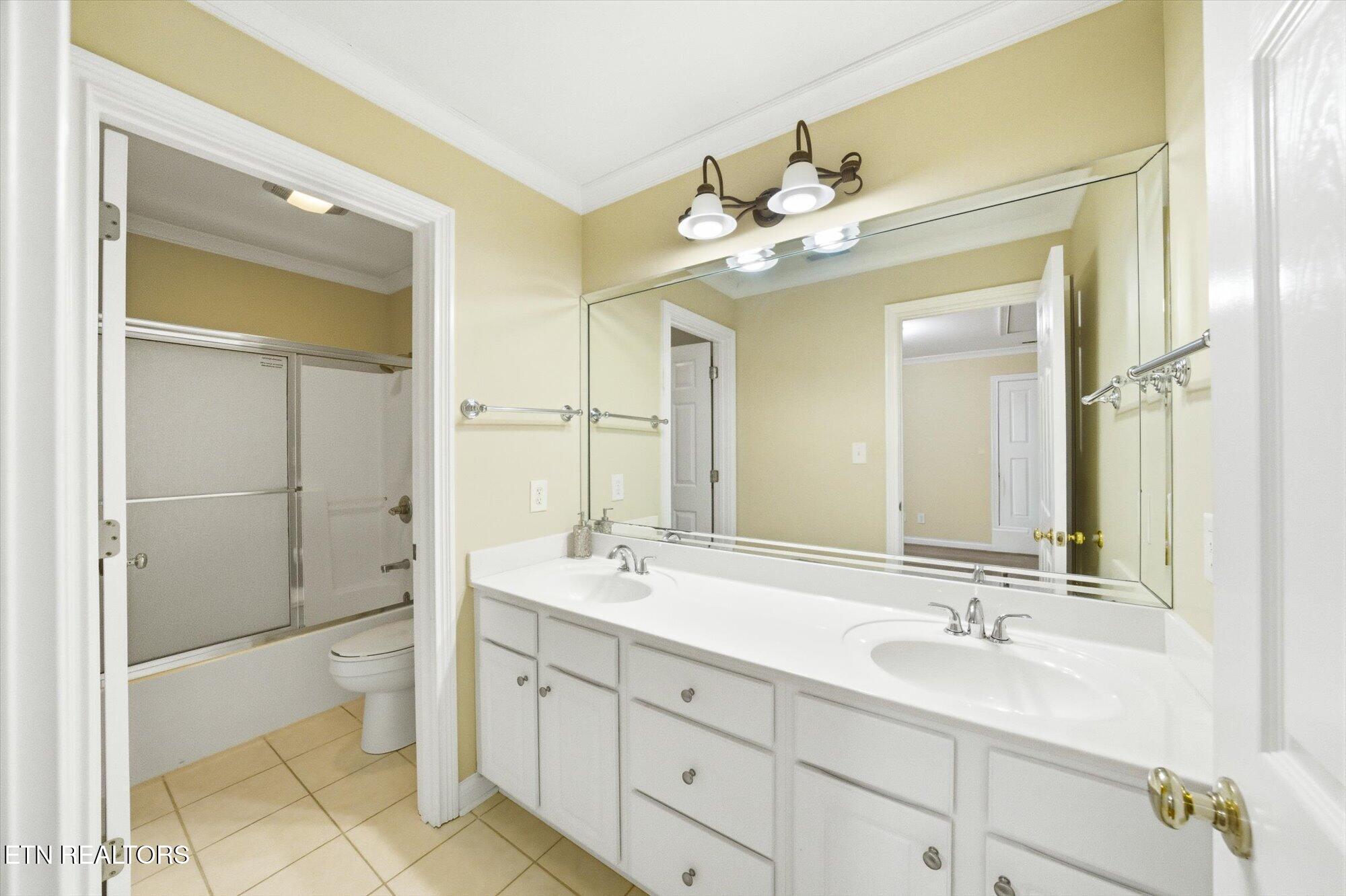 1107 Highgrove Garden Way Knoxville TN 37922