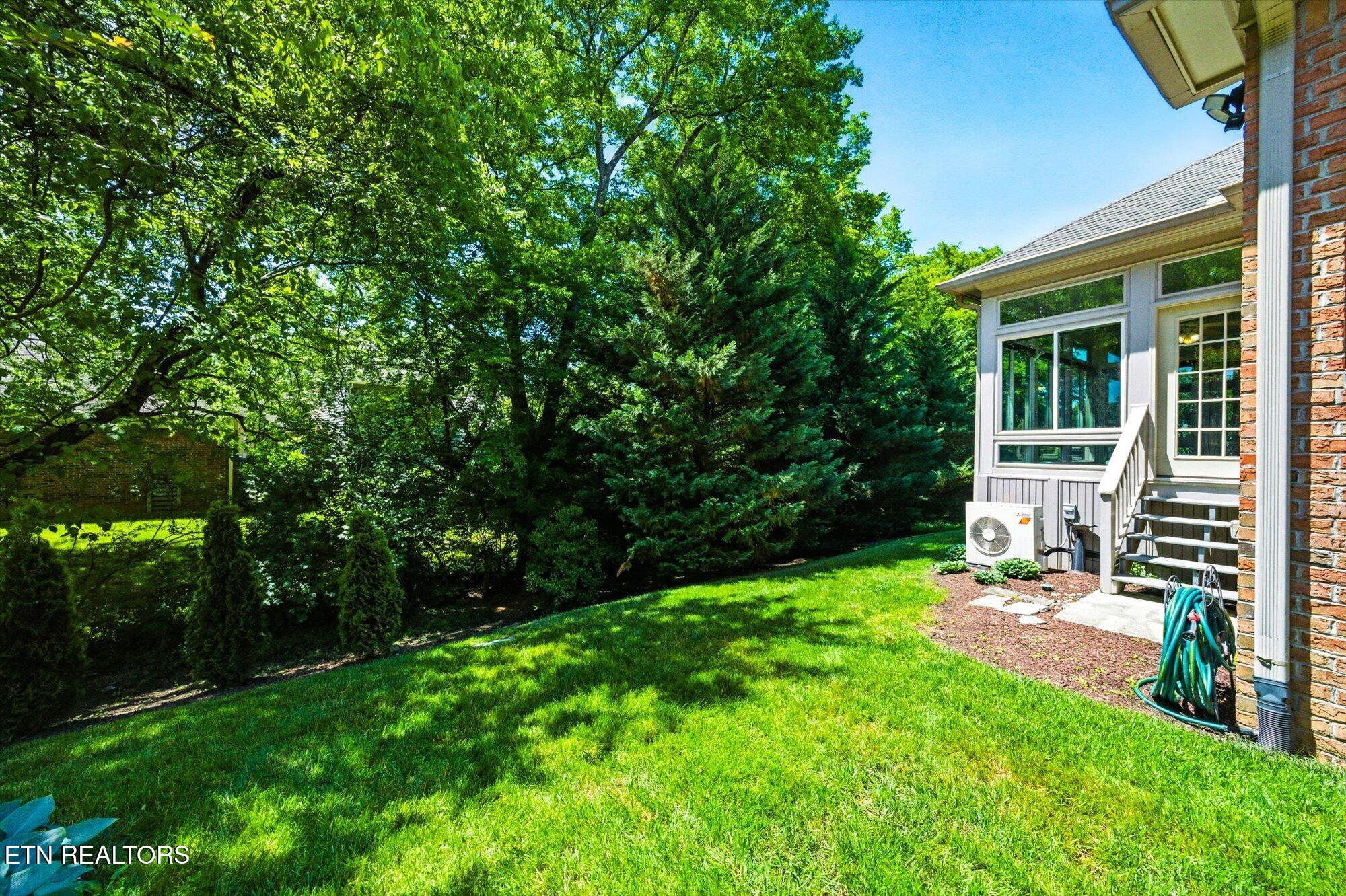 1107 Highgrove Garden Way Knoxville TN 37922