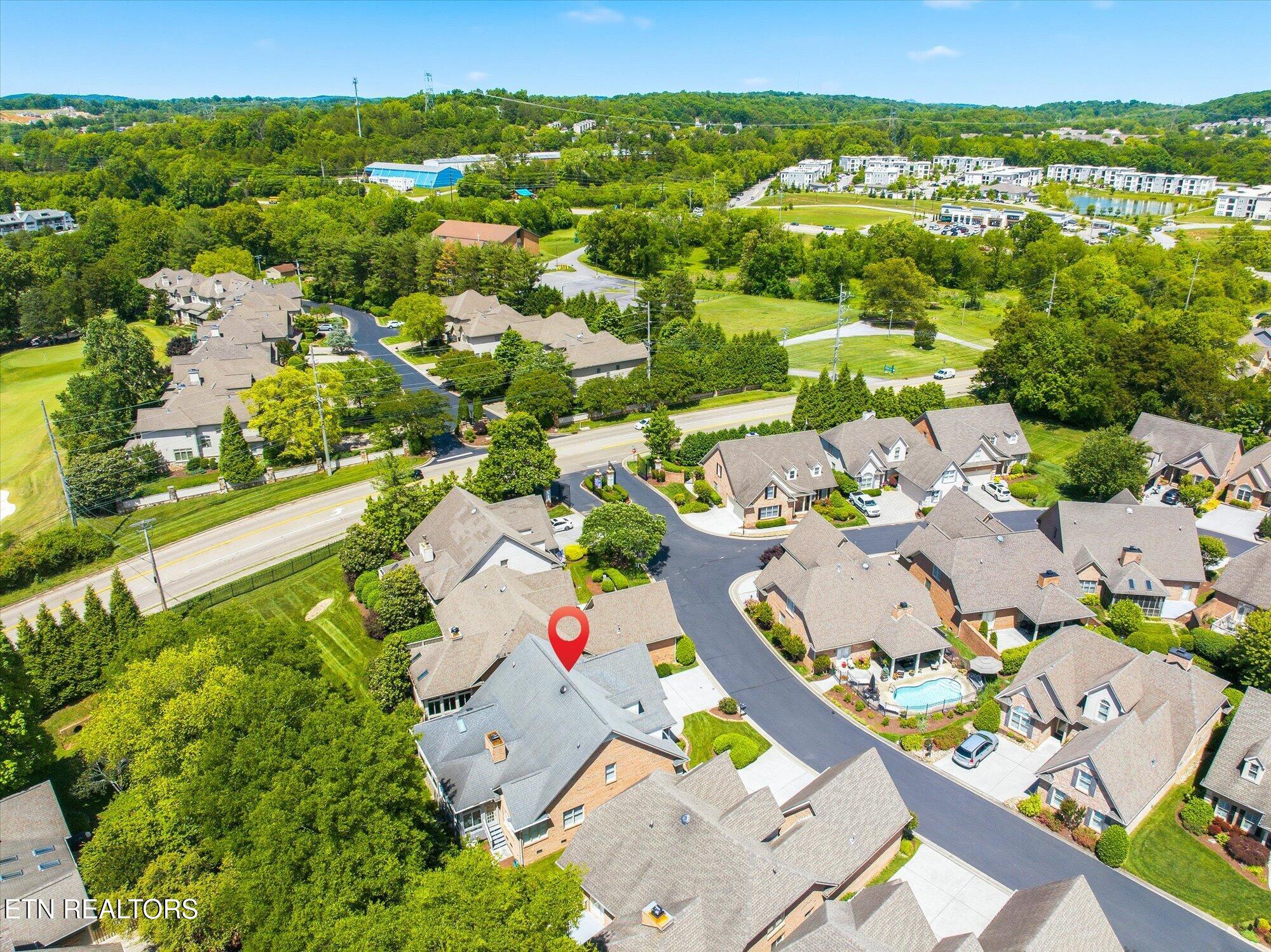 1107 Highgrove Garden Way Knoxville TN 37922