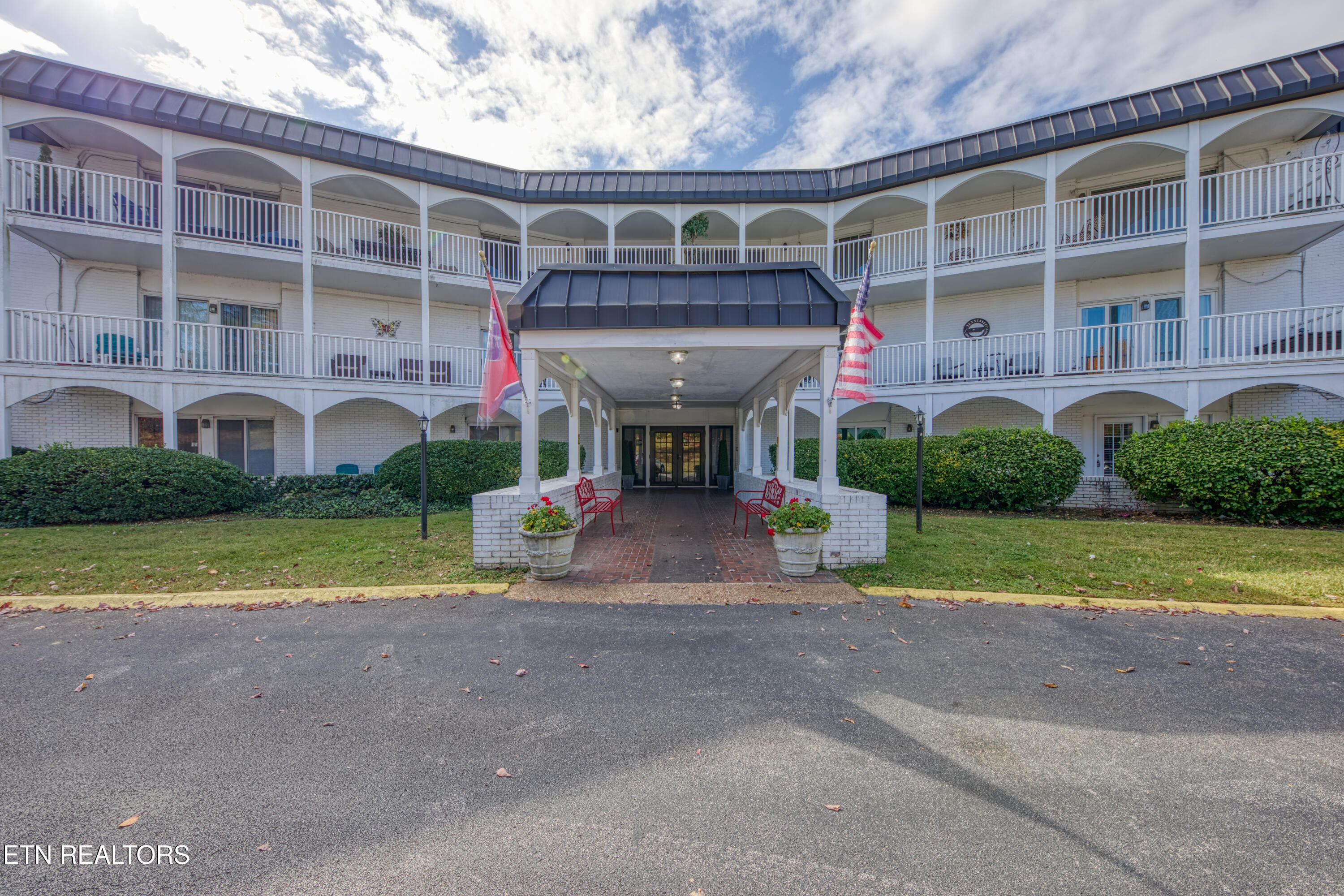 5709 Lyons View Pike Knoxville TN 37919