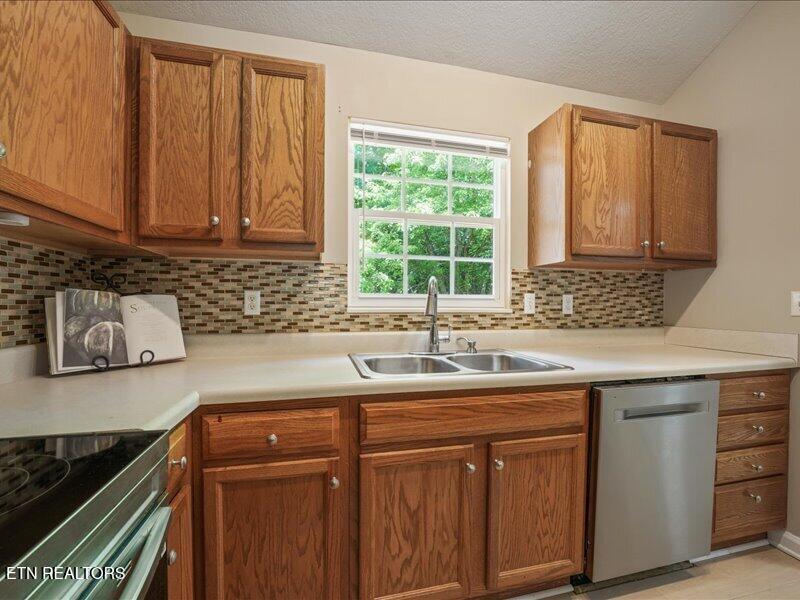 8819 Percy Way Knoxville TN 37923