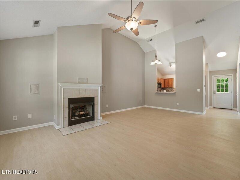 8819 Percy Way Knoxville TN 37923