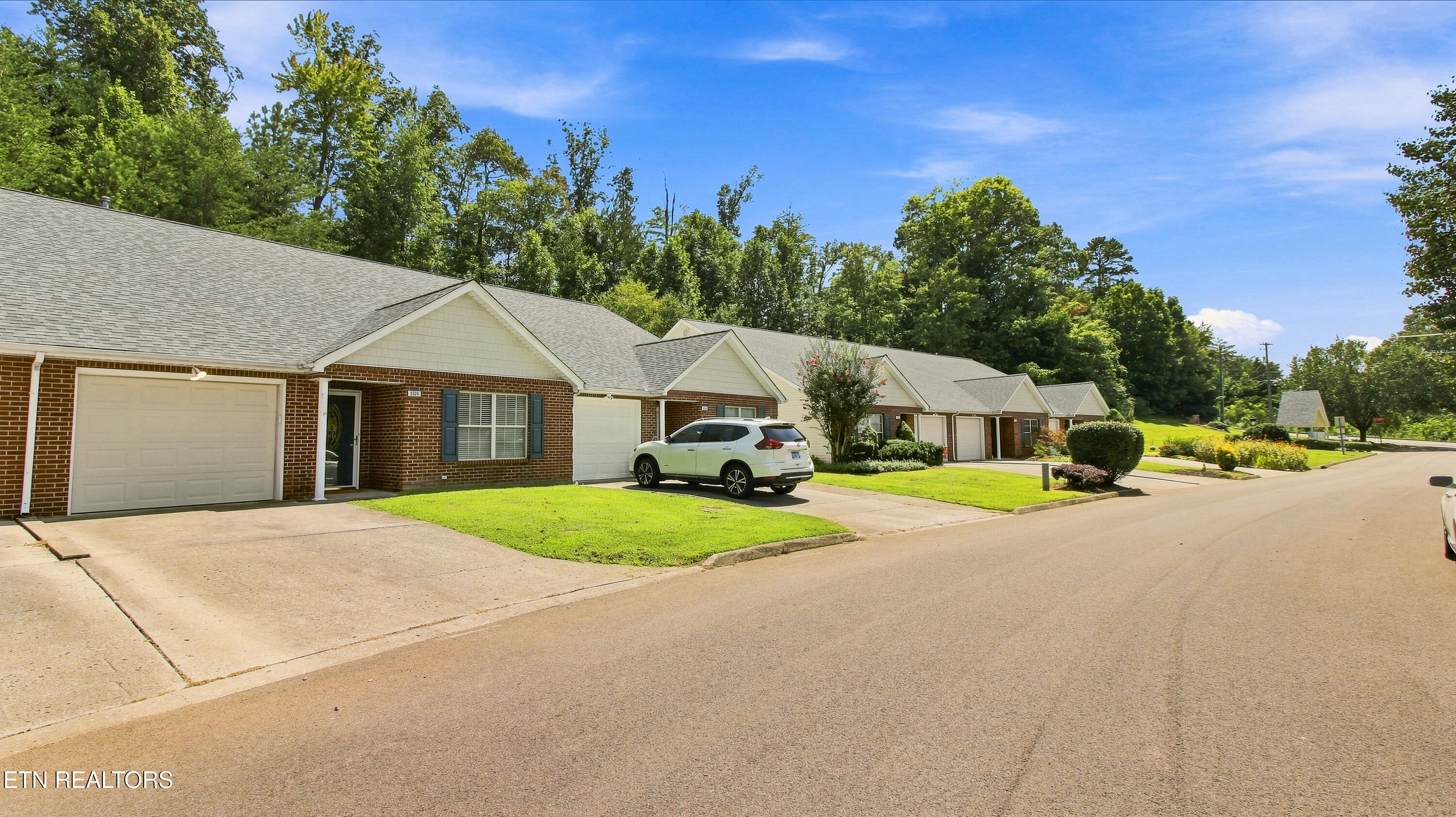 5324 Avery Woods Lane Knoxville TN 37921