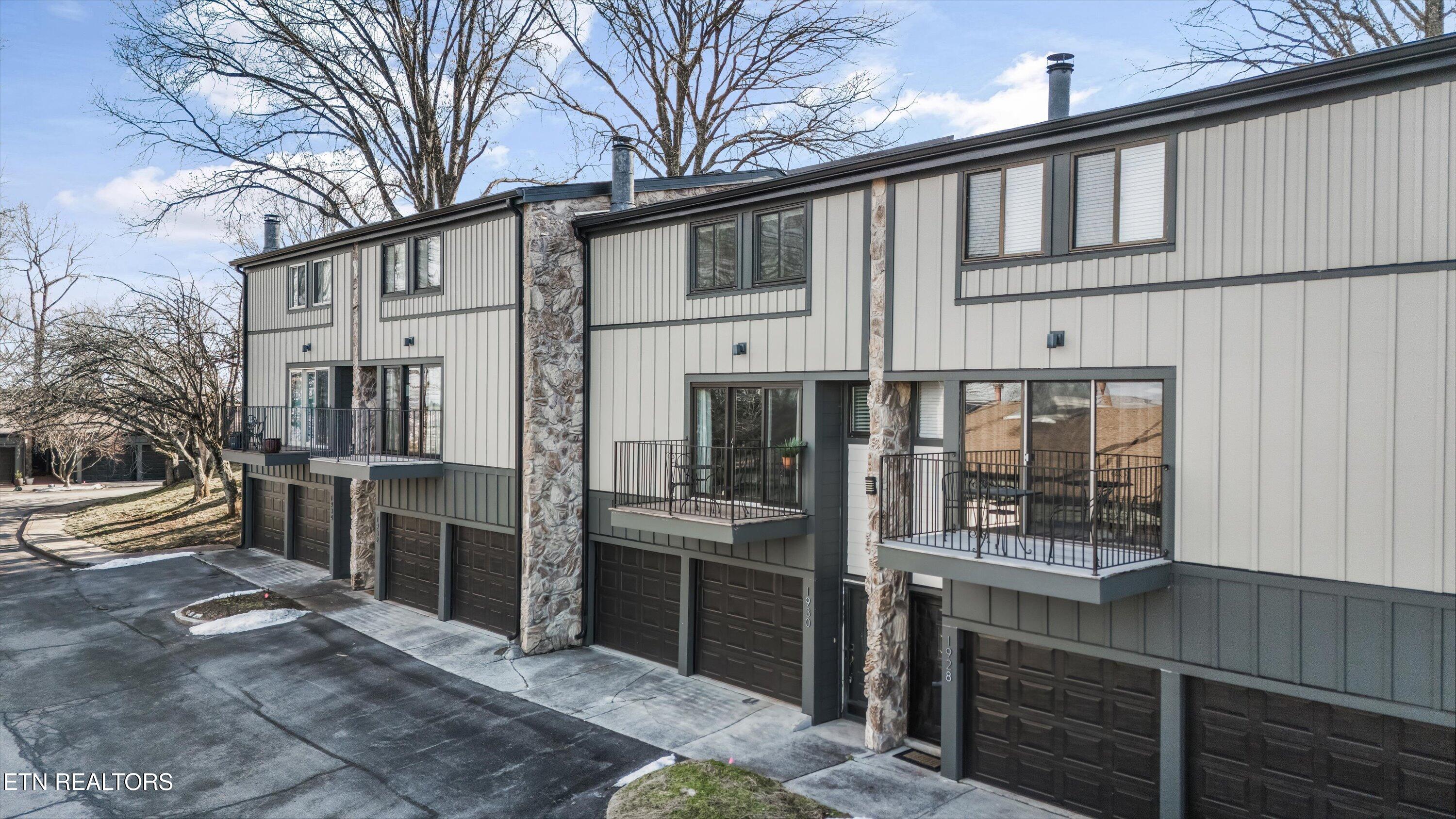 1930 Cherokee Bluff Drive Knoxville TN 37920