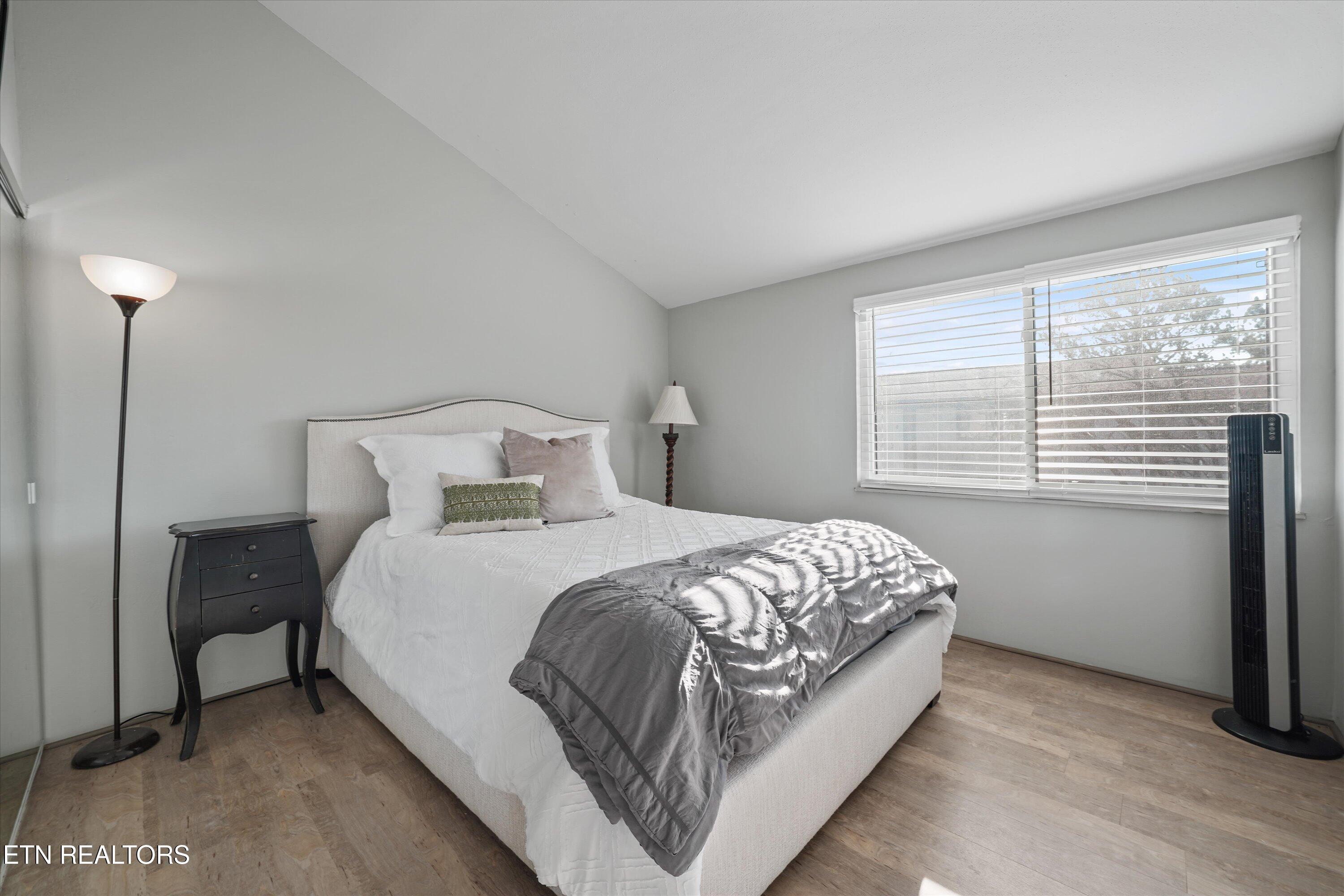 1930 Cherokee Bluff Drive Knoxville TN 37920