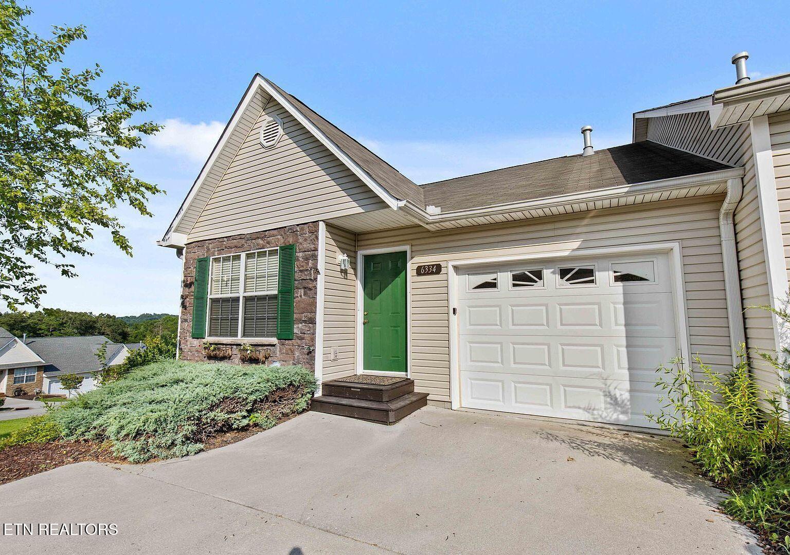 6334 Sky Song Lane Knoxville TN 37914