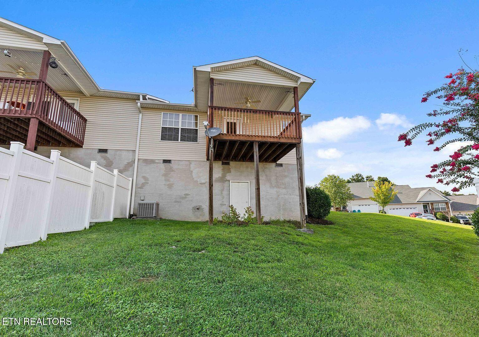 6334 Sky Song Lane Knoxville TN 37914