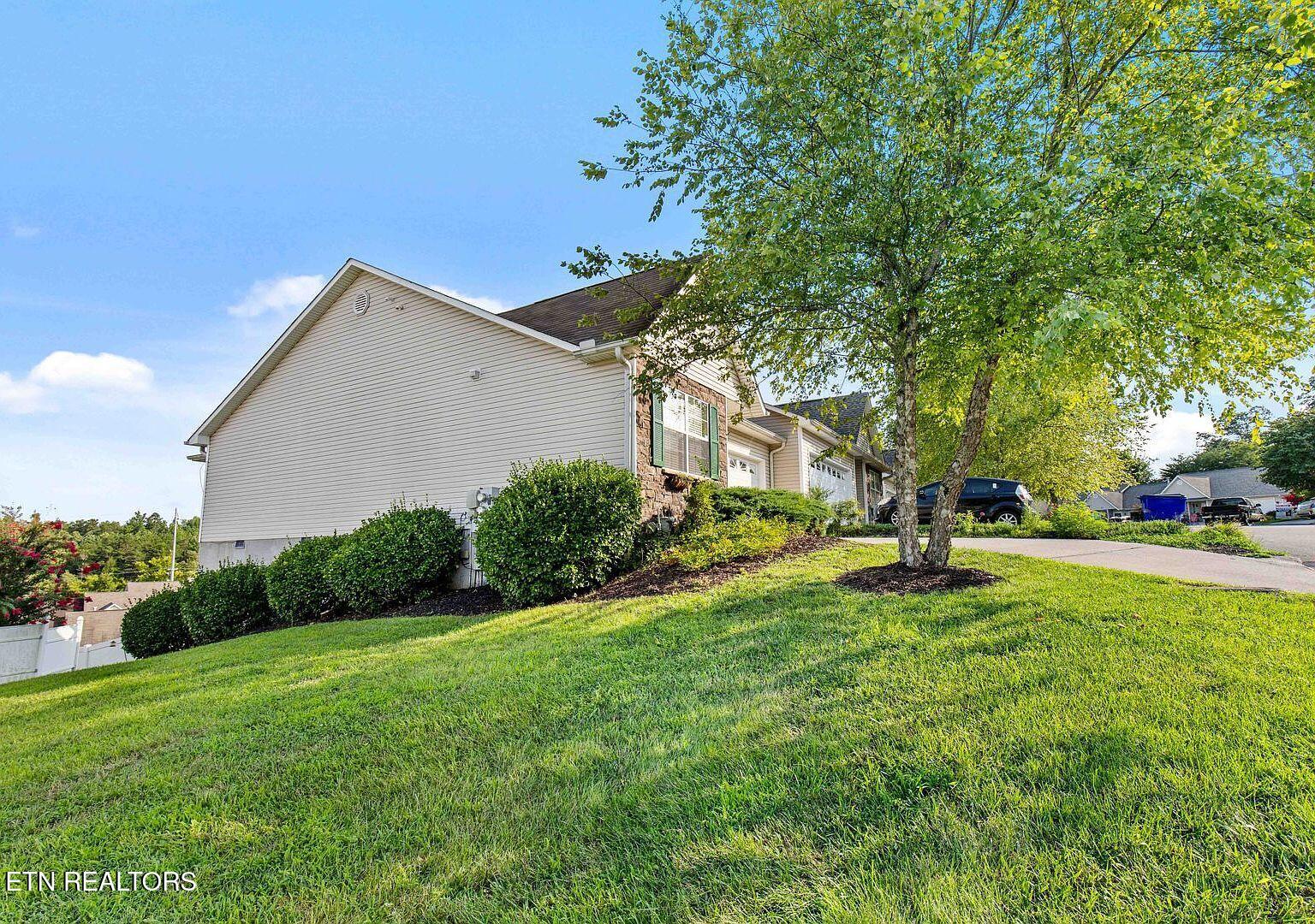 6334 Sky Song Lane Knoxville TN 37914