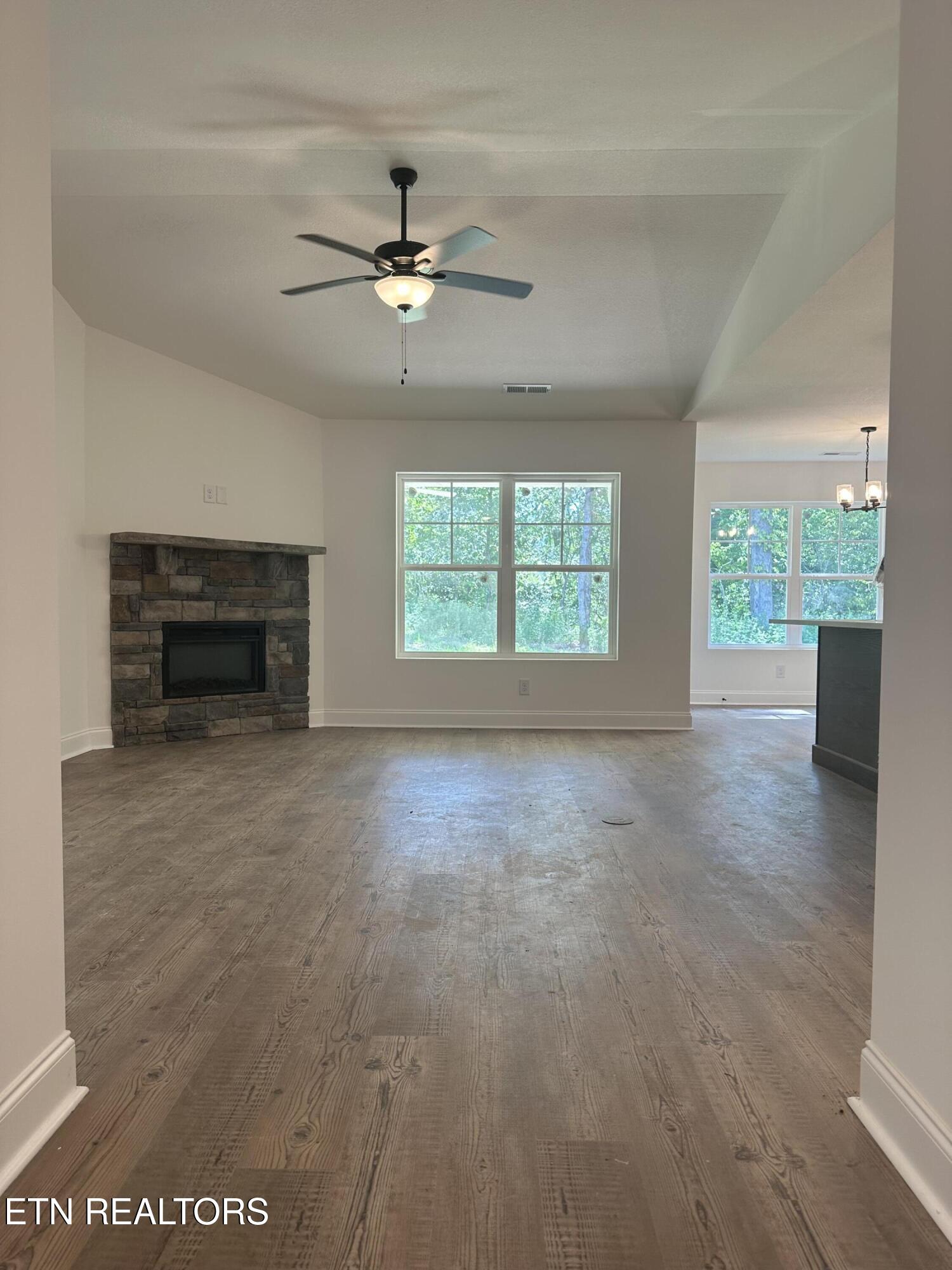643 Snowflower Circle Pigeon Forge TN 37863