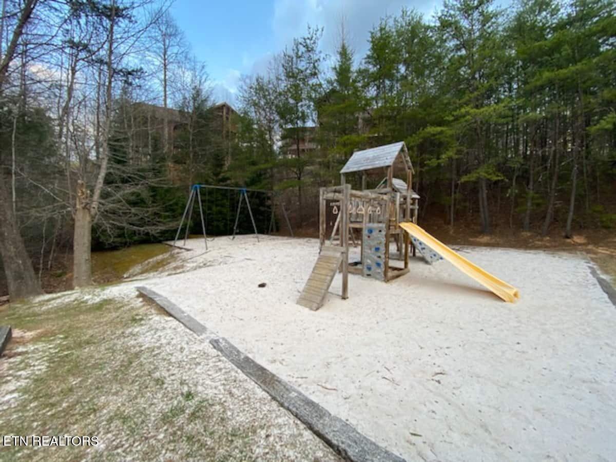 3710 Weber Road Gatlinburg TN 37738