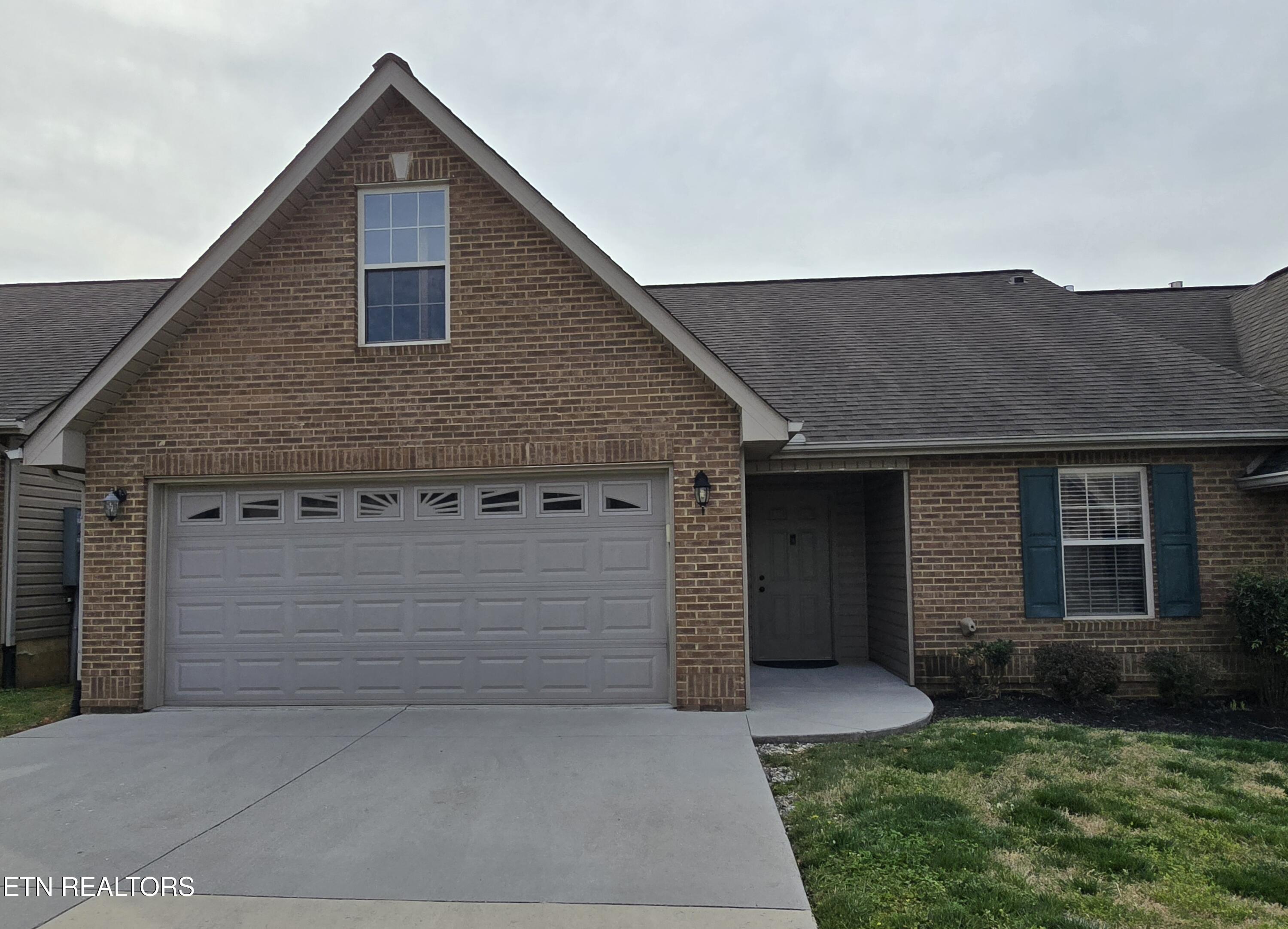 5914 Pebble Run Way Knoxville TN 37918