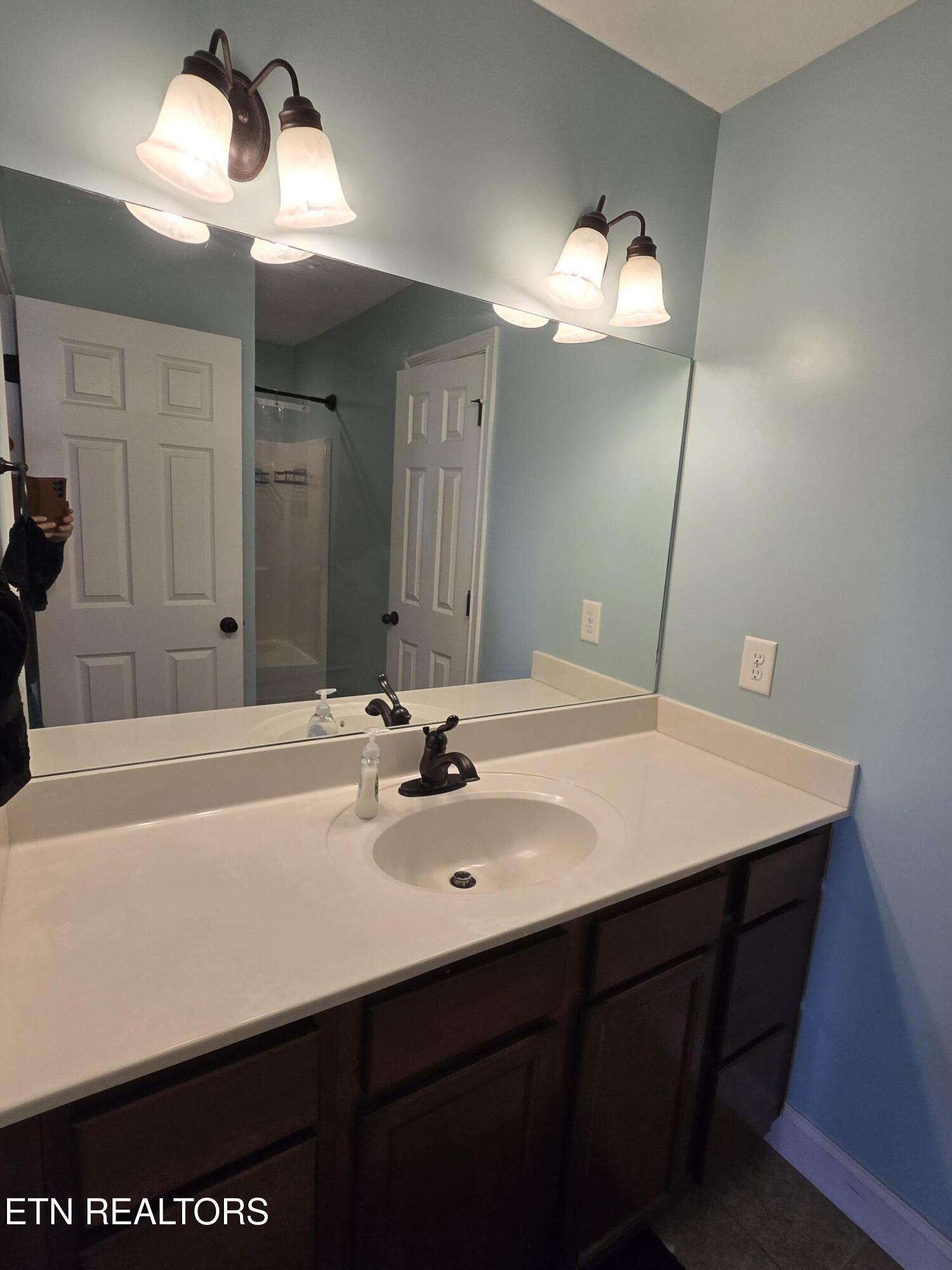 5914 Pebble Run Way Knoxville TN 37918