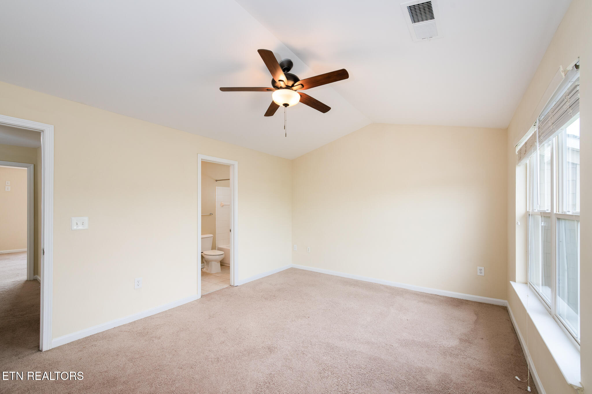 1105 Tree Top Way Knoxville TN 37920