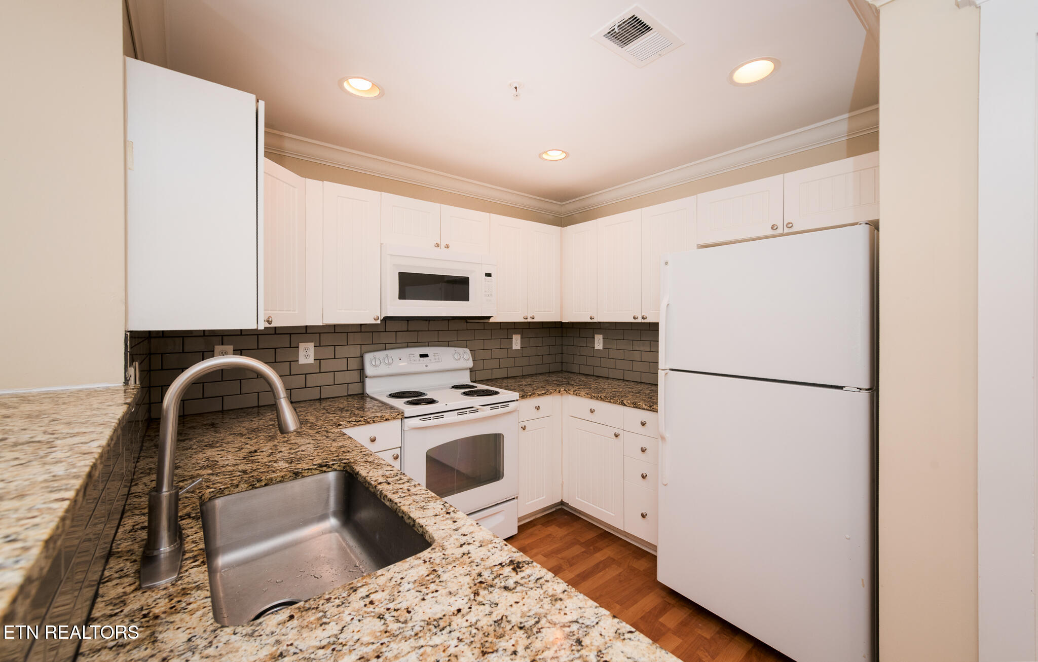 1105 Tree Top Way Knoxville TN 37920