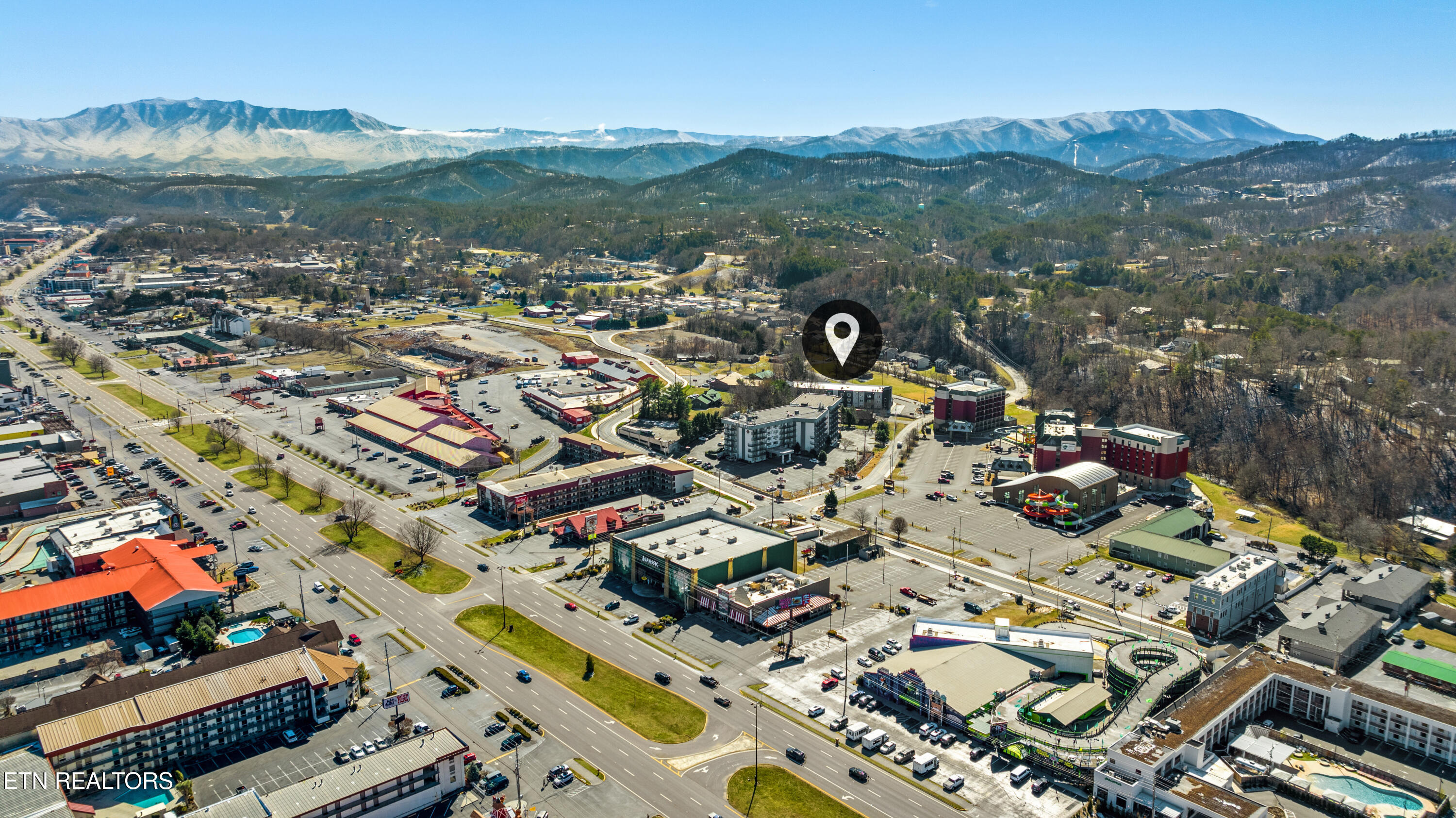 227 Sharon Drive Pigeon Forge TN 37863