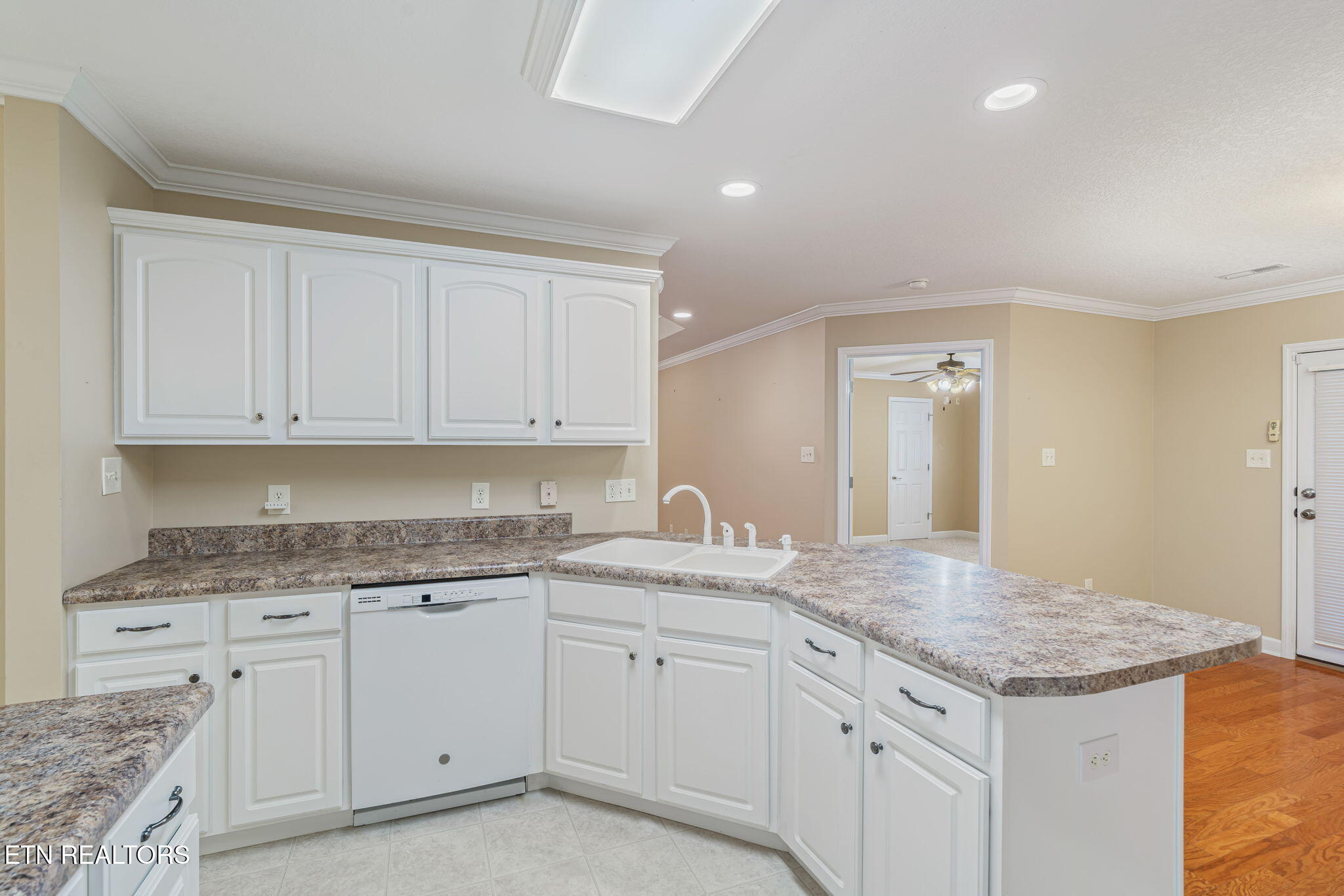 108 Honey Ridge Way Knoxville TN 37924