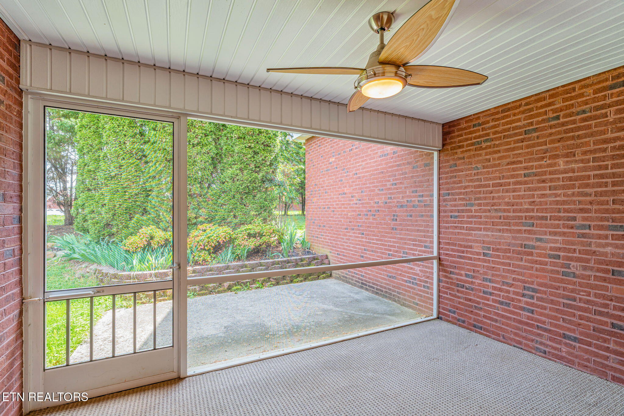 108 Honey Ridge Way Knoxville TN 37924