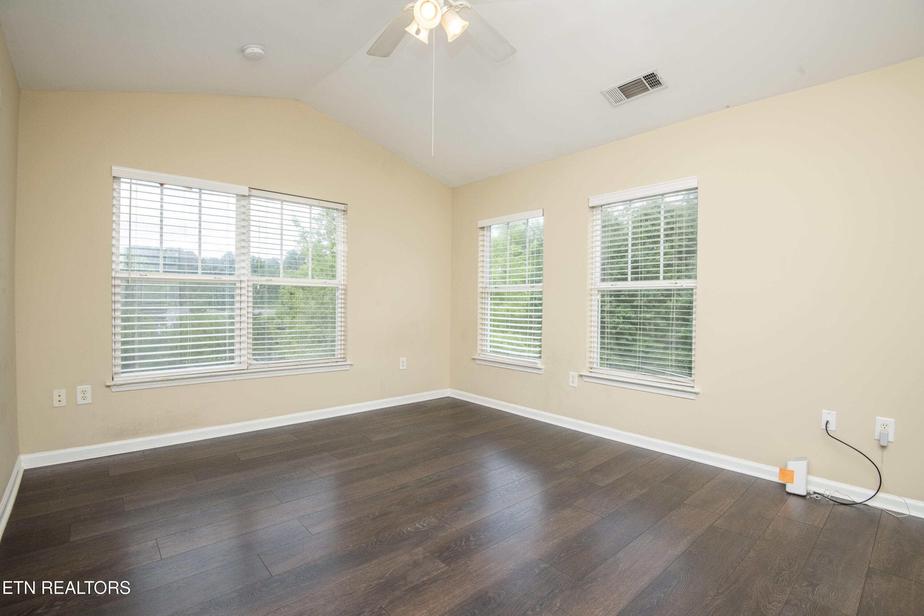 3940 Cherokee Woods Way Knoxville TN 37920