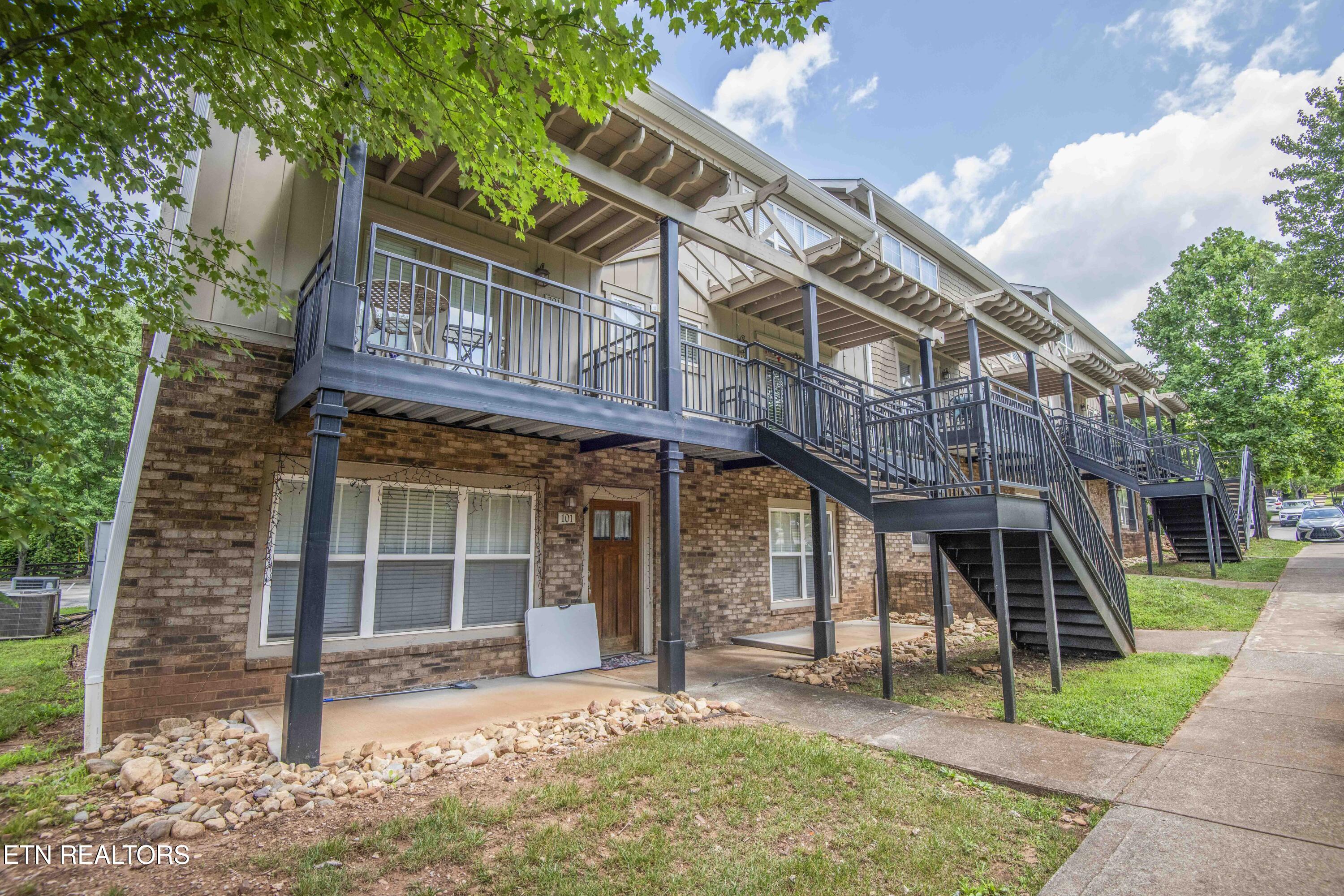 3940 Cherokee Woods Way Knoxville TN 37920