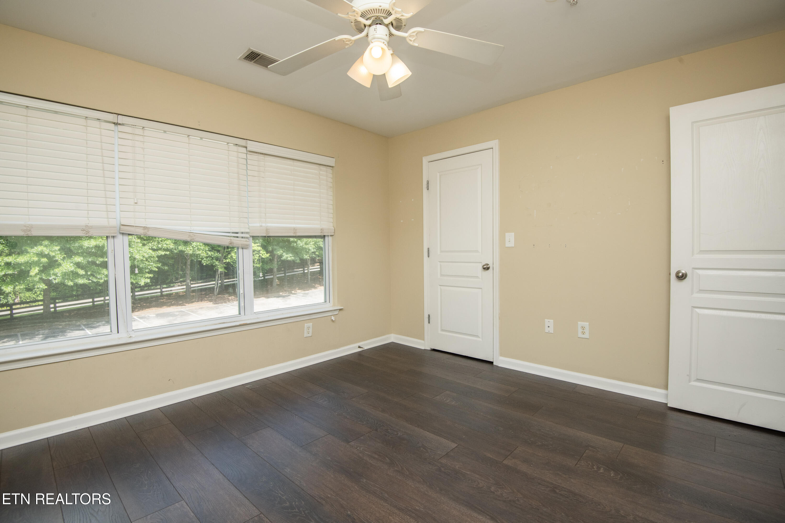 3940 Cherokee Woods Way Knoxville TN 37920