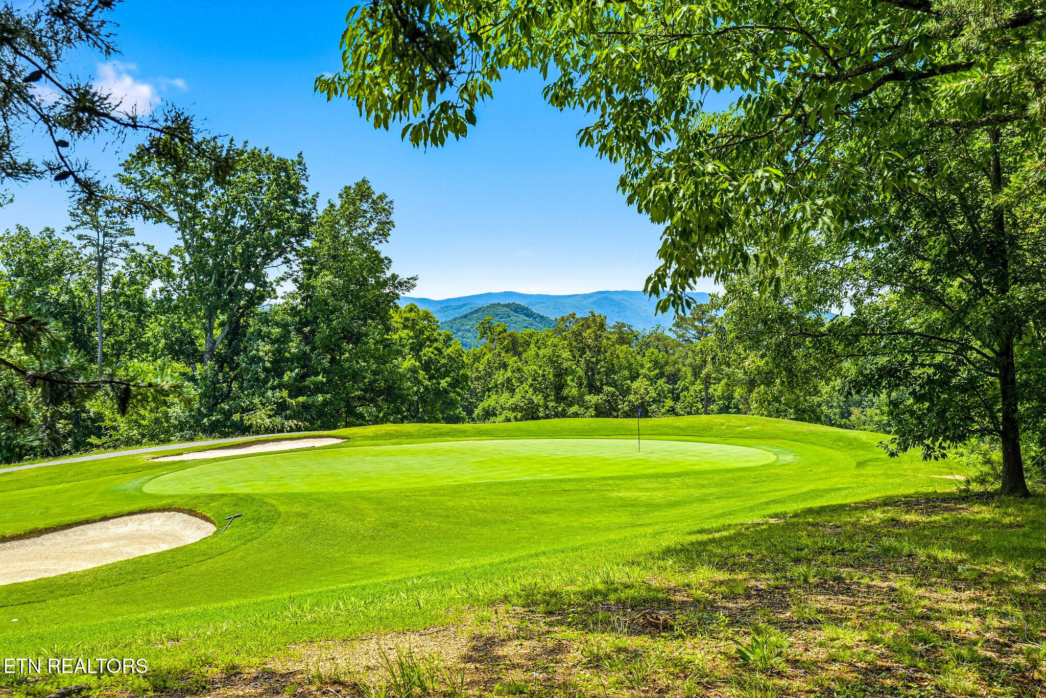 830 Golf View Boulevard Pigeon Forge TN 37863