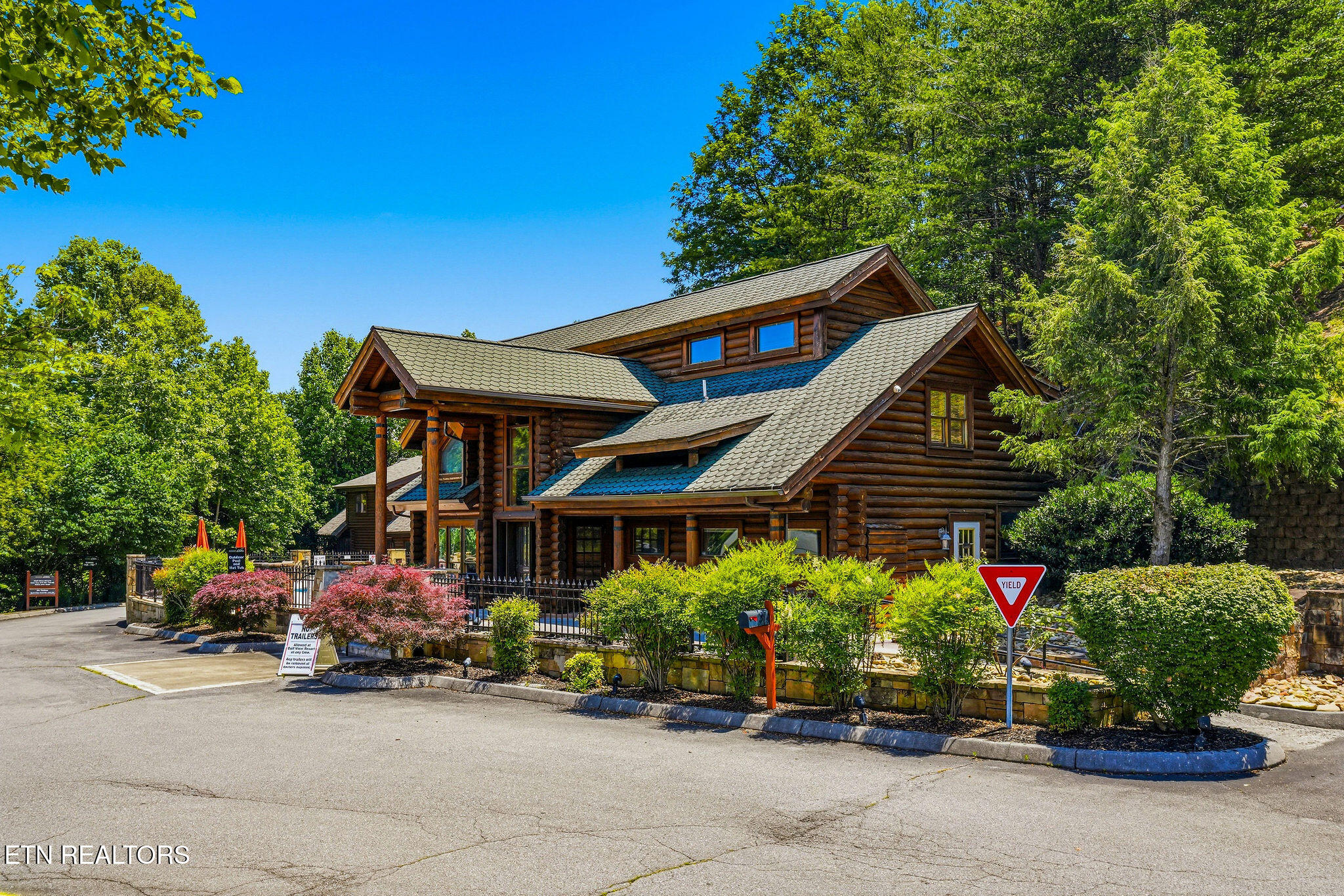 830 Golf View Boulevard Pigeon Forge TN 37863
