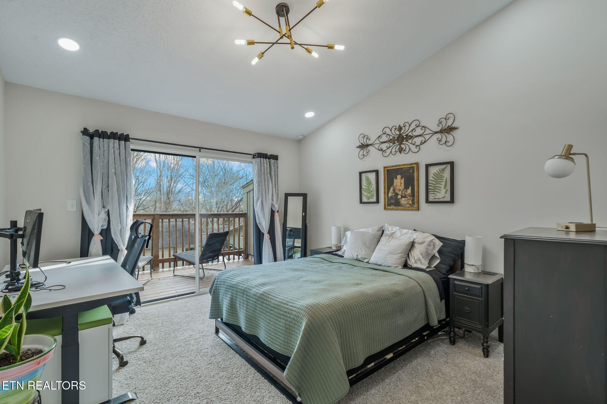 1900 Ridgecrest Drive Knoxville TN 37918