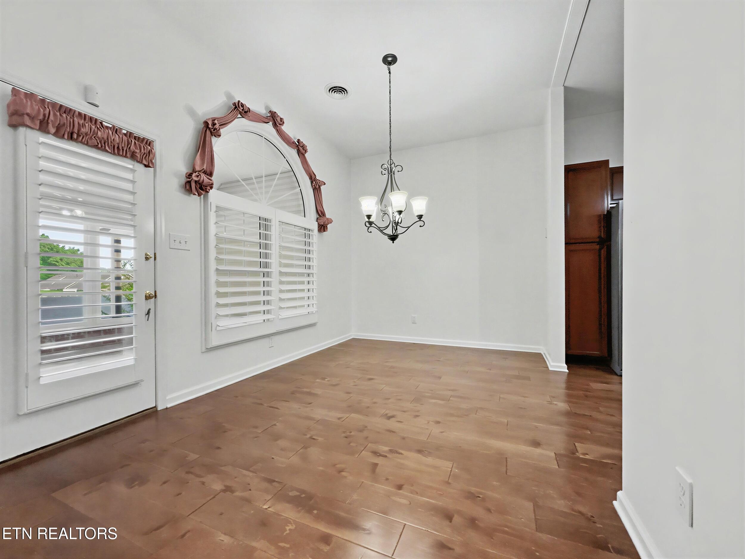 354 Paine Lake Drive Sevierville TN 37862