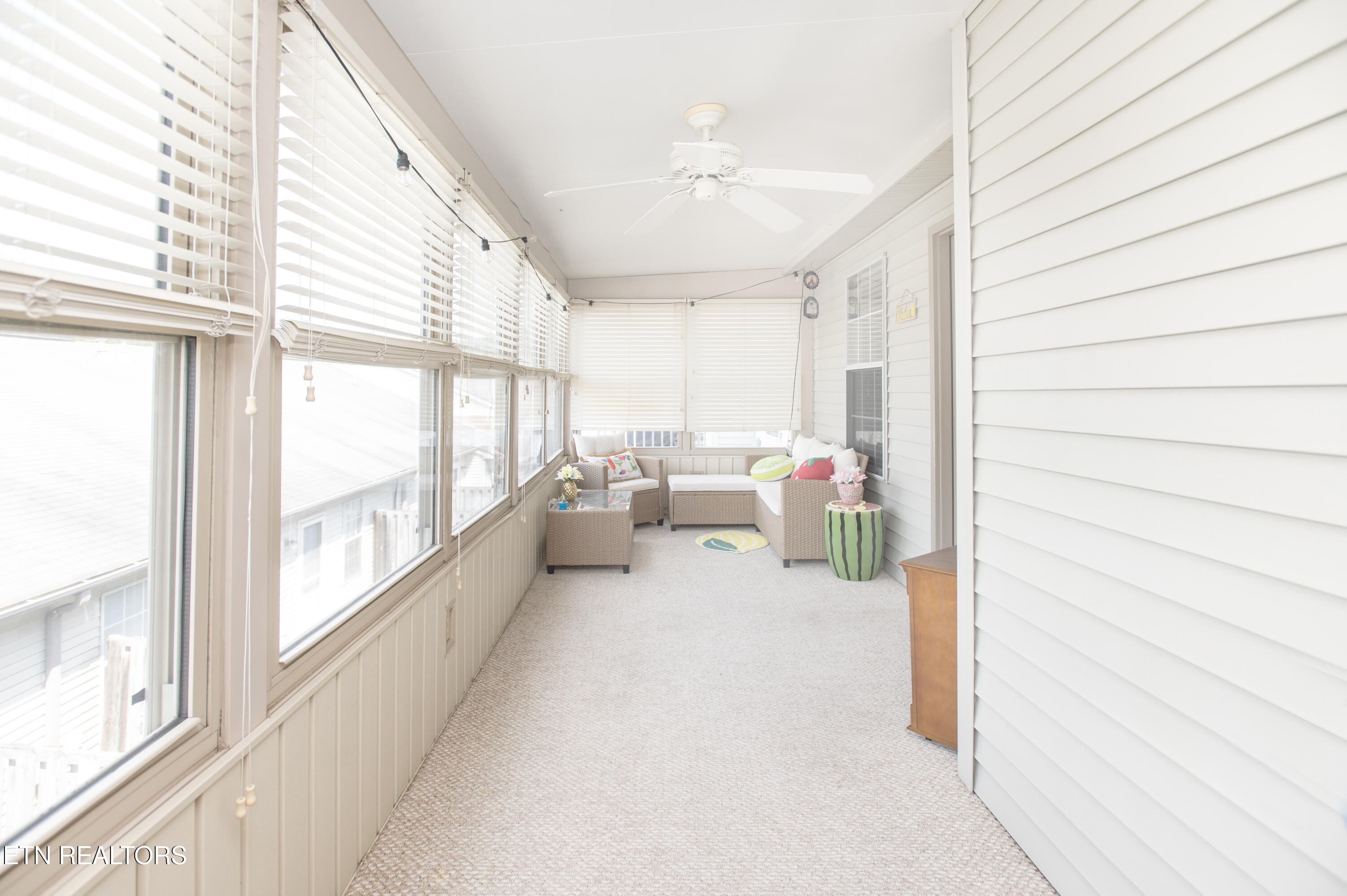 369 Hawthorne Oaks Way Powell TN 37849