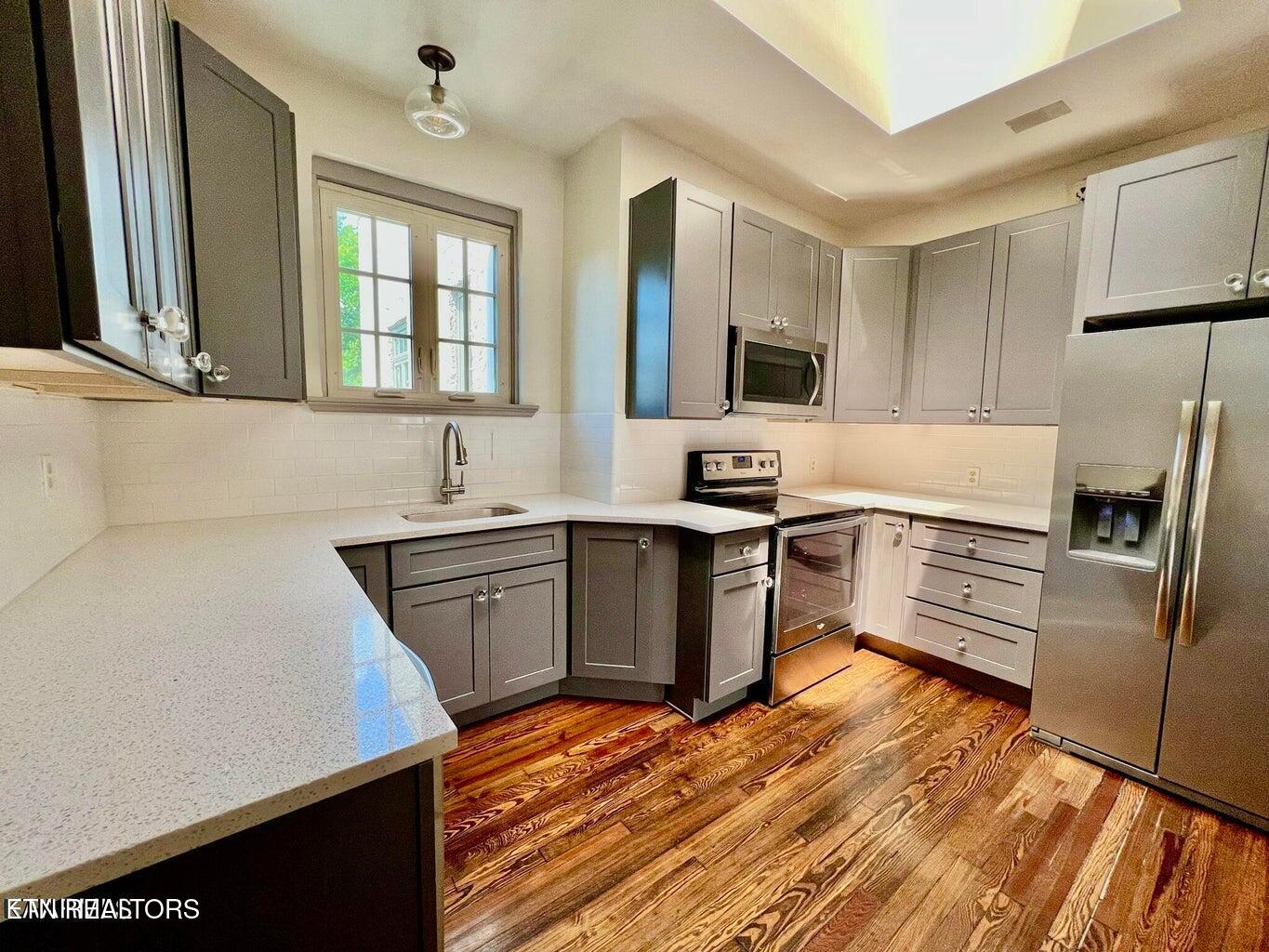 3061 Kingston Pike Knoxville TN 37919