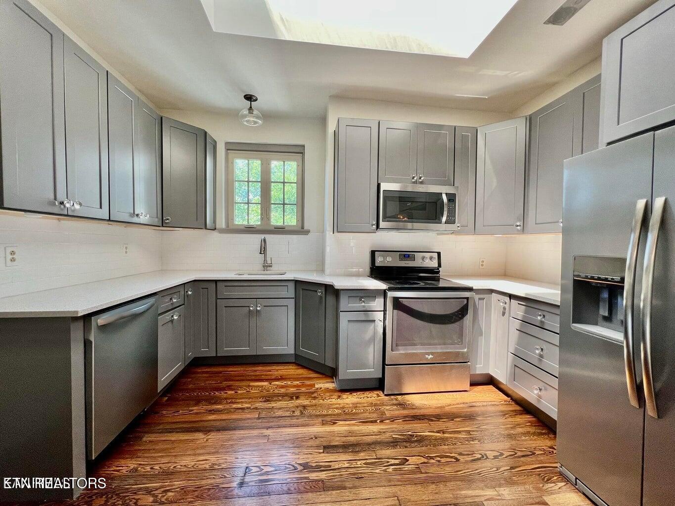 3061 Kingston Pike Knoxville TN 37919