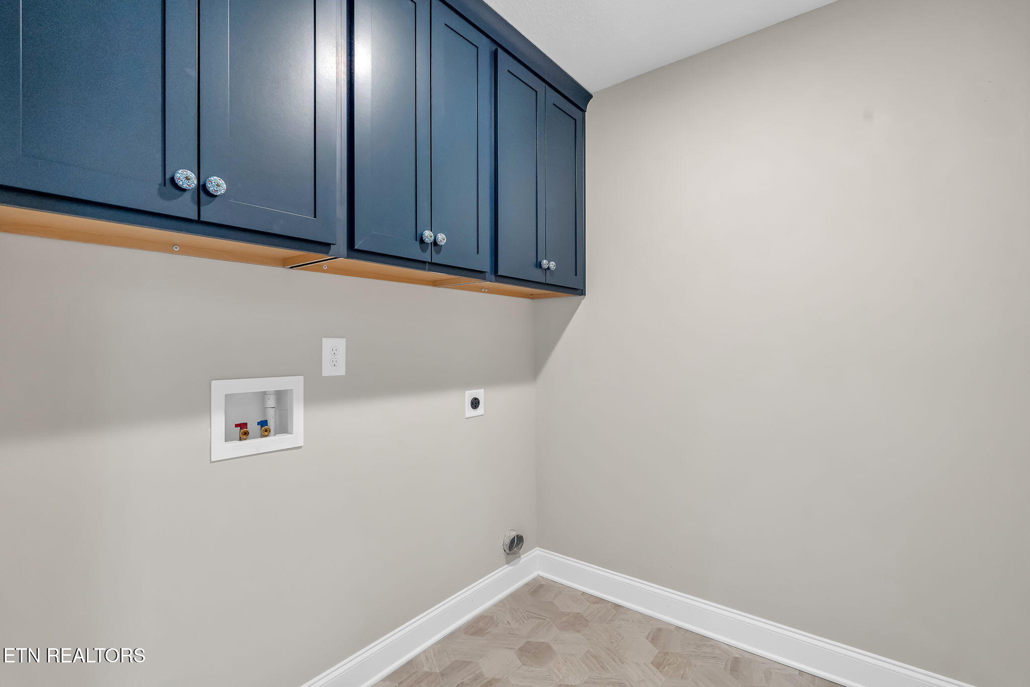 310 Broadberry Avenue Oak Ridge TN 37830