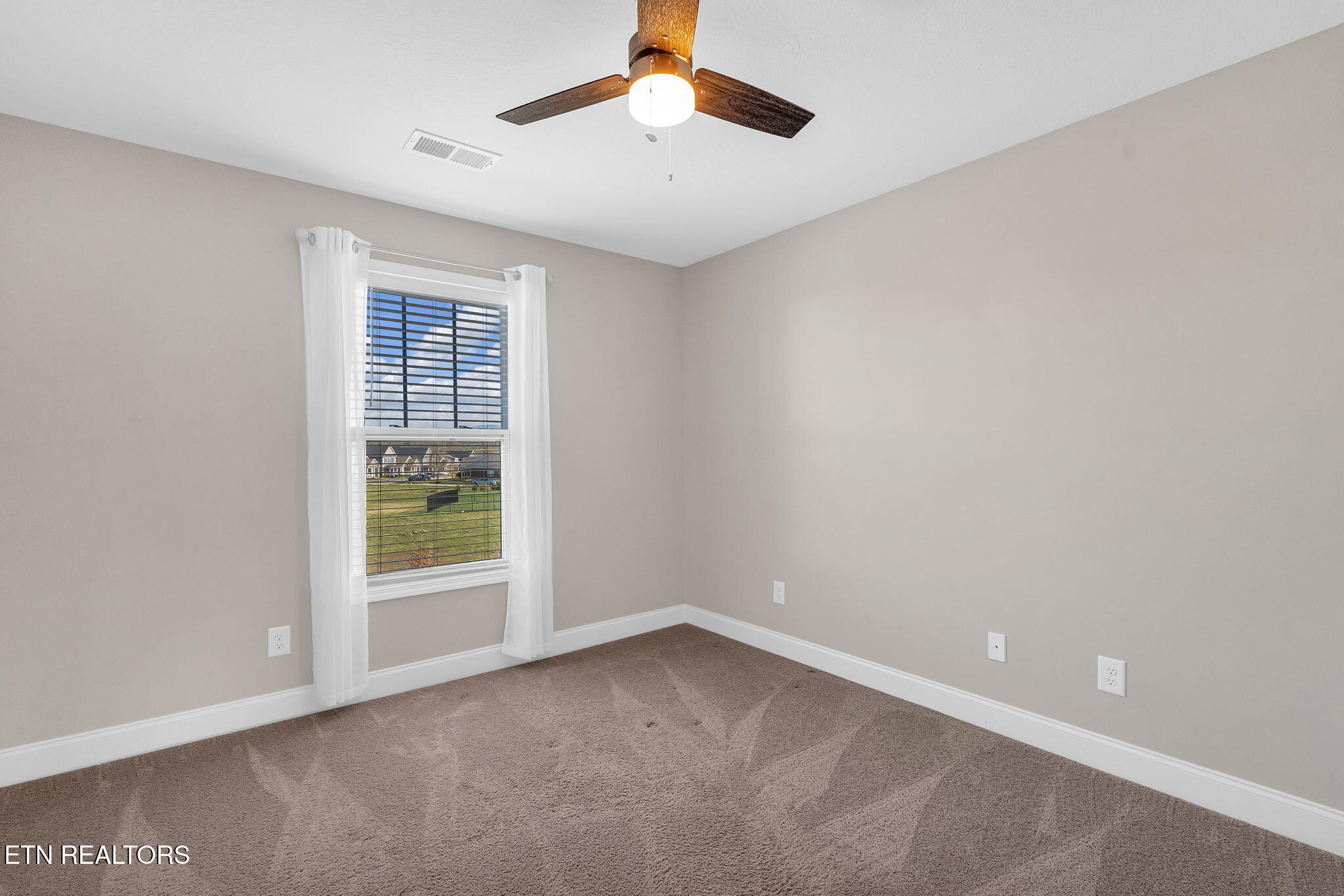 310 Broadberry Avenue Oak Ridge TN 37830