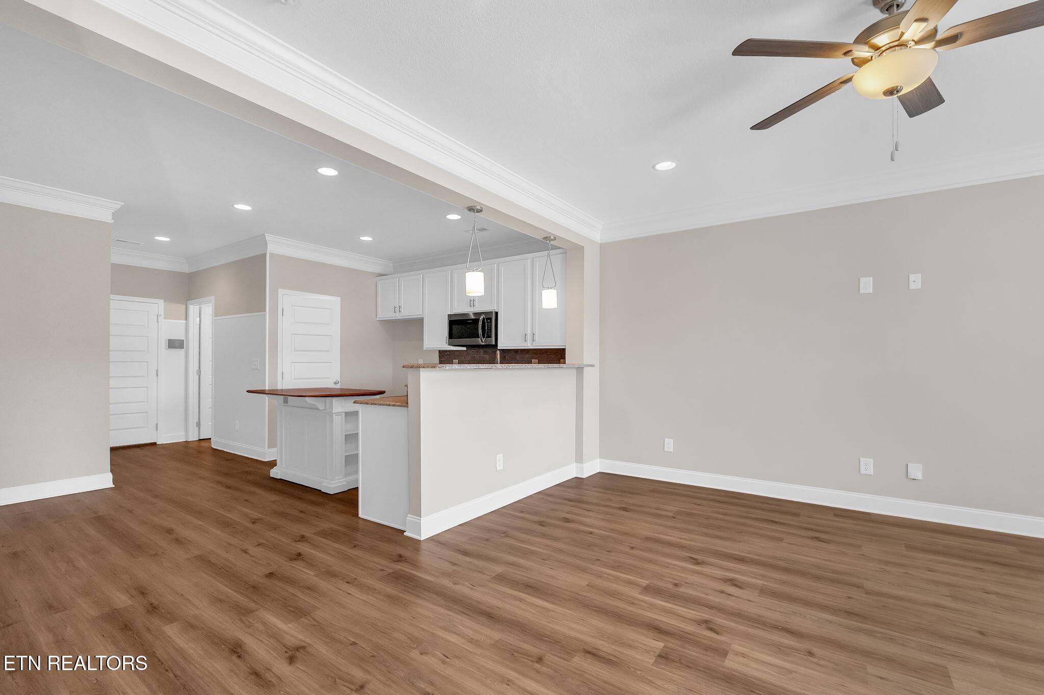 310 Broadberry Avenue Oak Ridge TN 37830