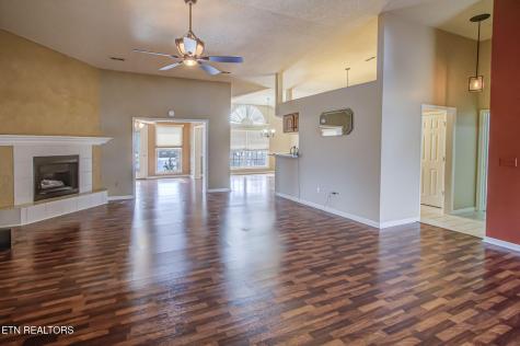 214 Royal Oaks Drive Drive Maryville TN 37801
