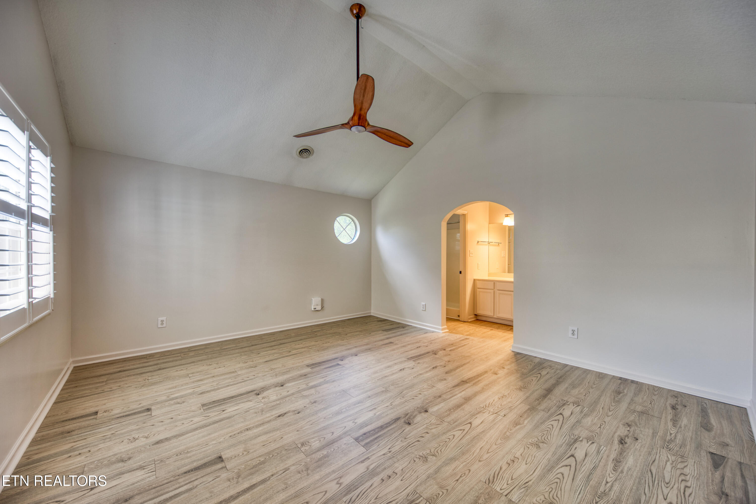 5708 Boones Creek Lane Knoxville TN 37912