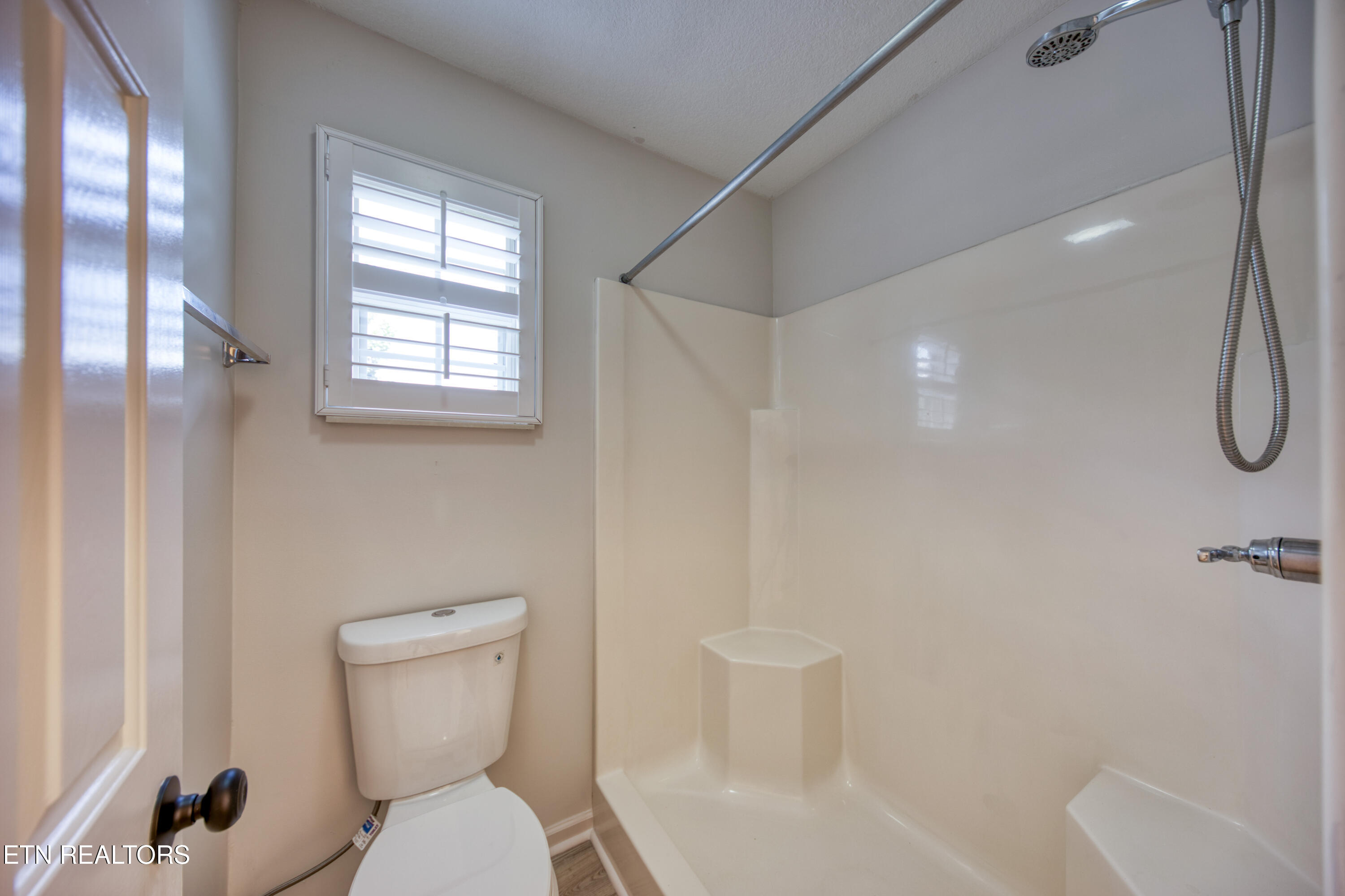 5708 Boones Creek Lane Knoxville TN 37912