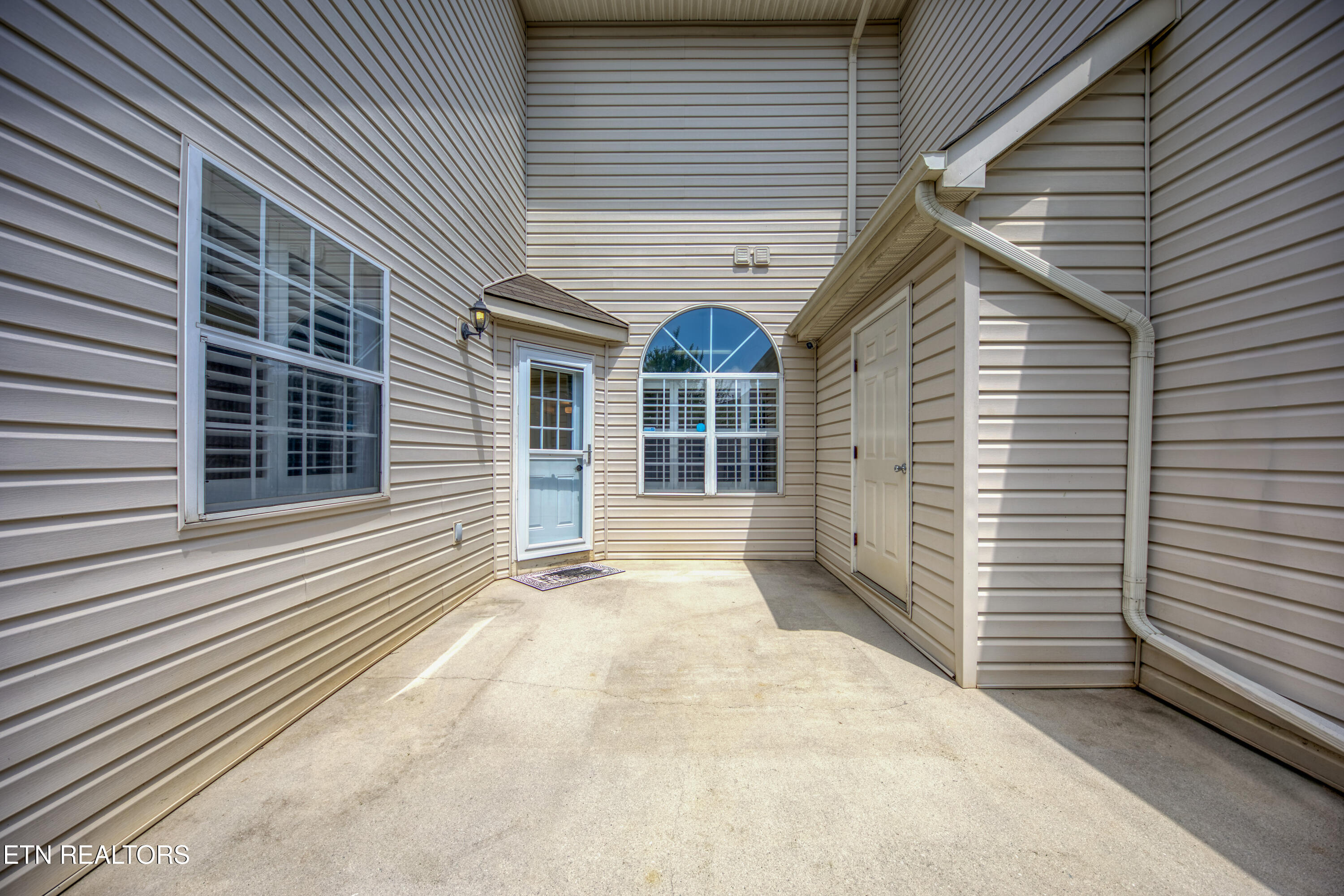5708 Boones Creek Lane Knoxville TN 37912