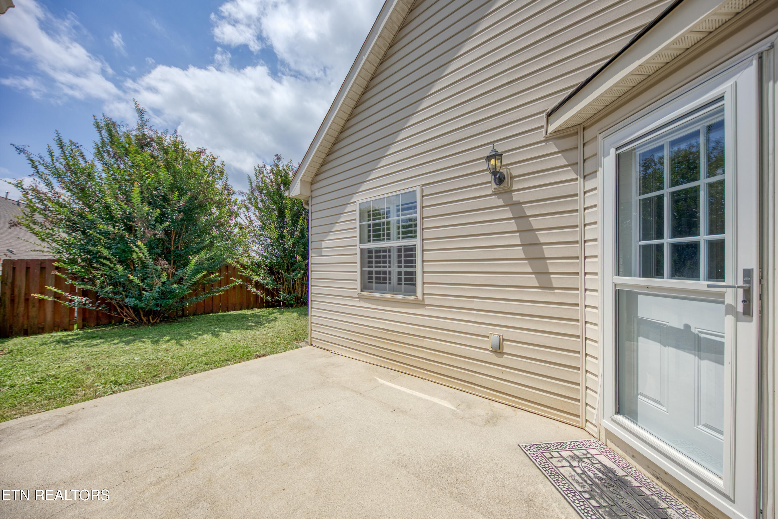 5708 Boones Creek Lane Knoxville TN 37912