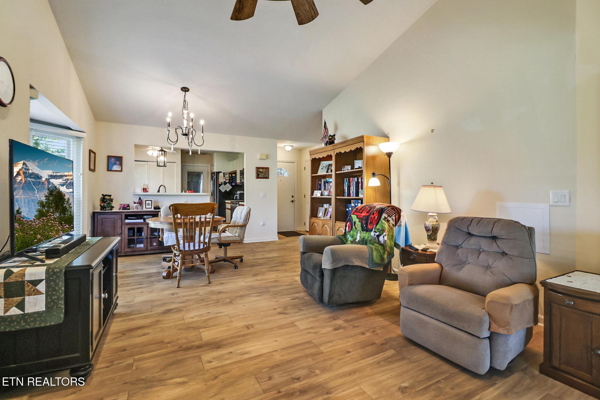 554 Riverbend Drive Crossville TN 38555
