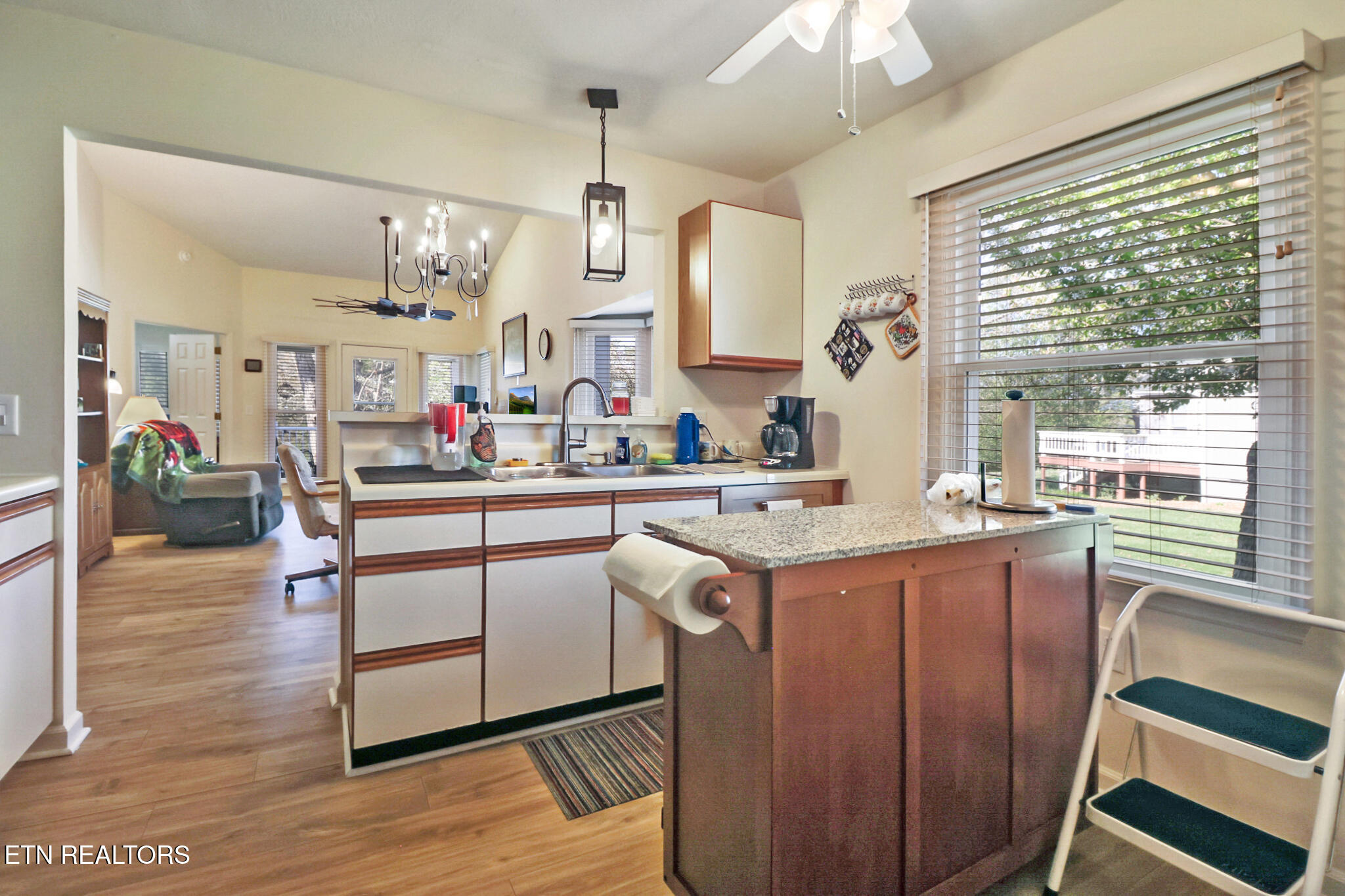554 Riverbend Drive Crossville TN 38555