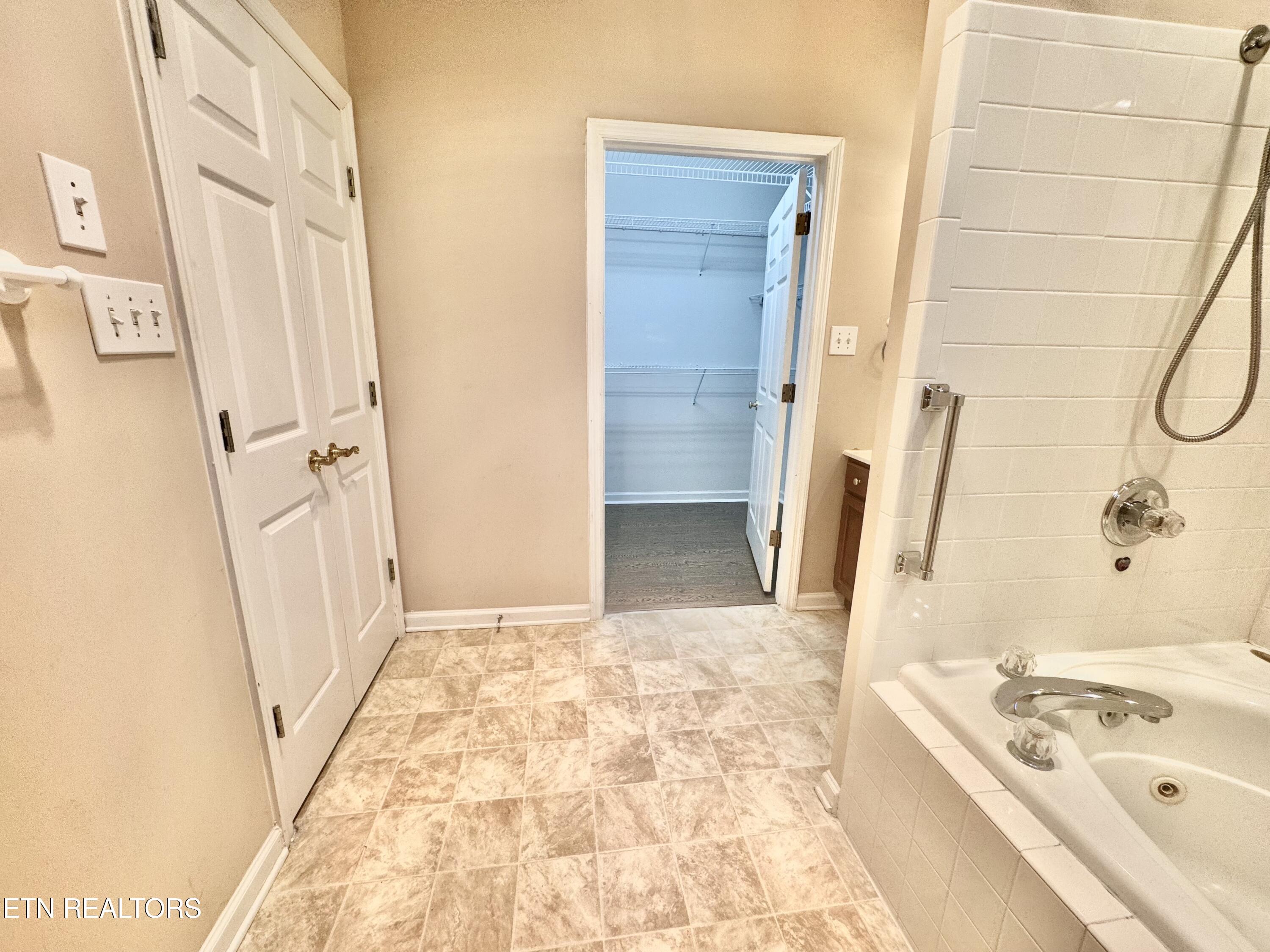 847 Sterchi Park Way Knoxville TN 37912