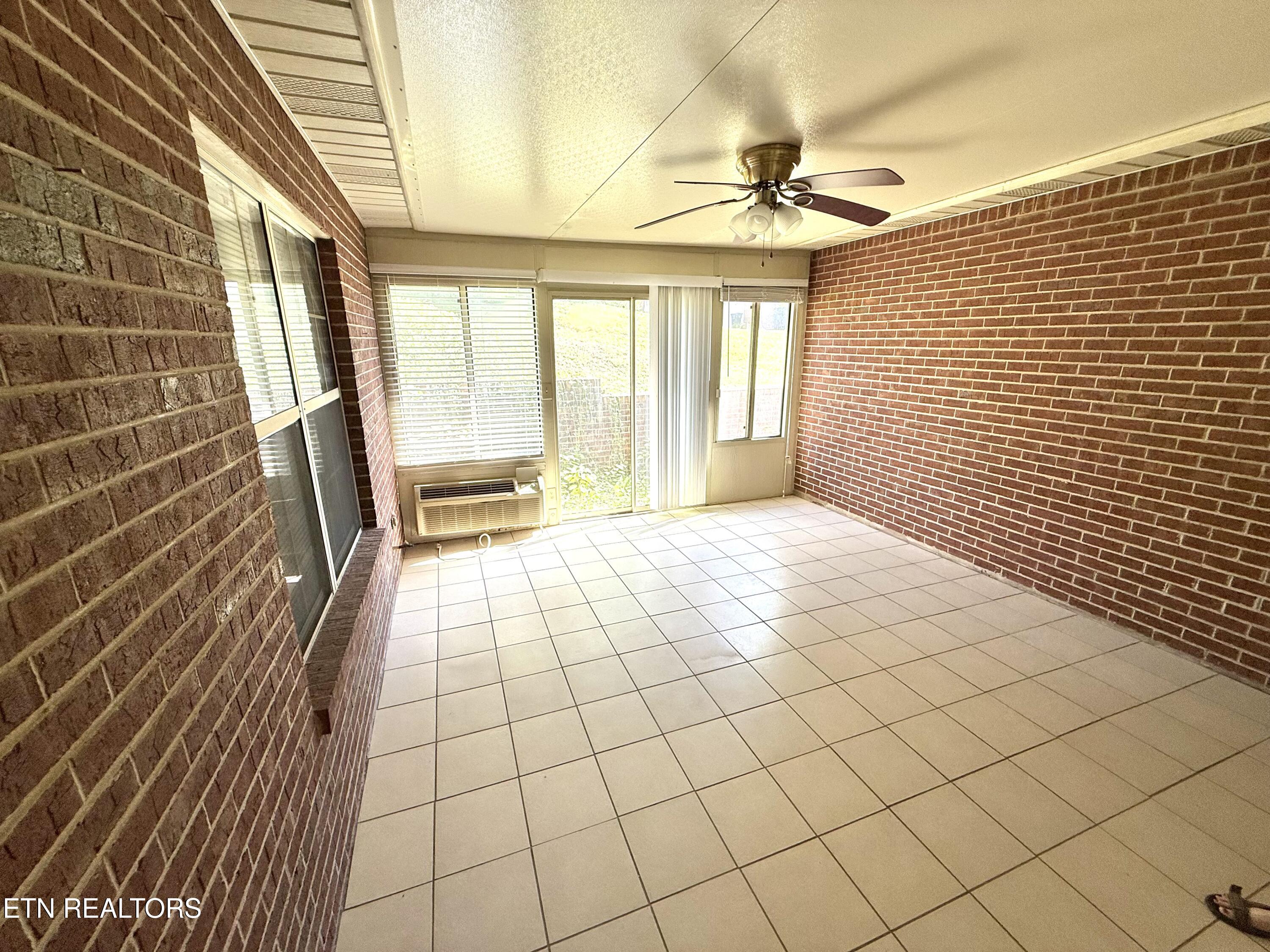 847 Sterchi Park Way Knoxville TN 37912