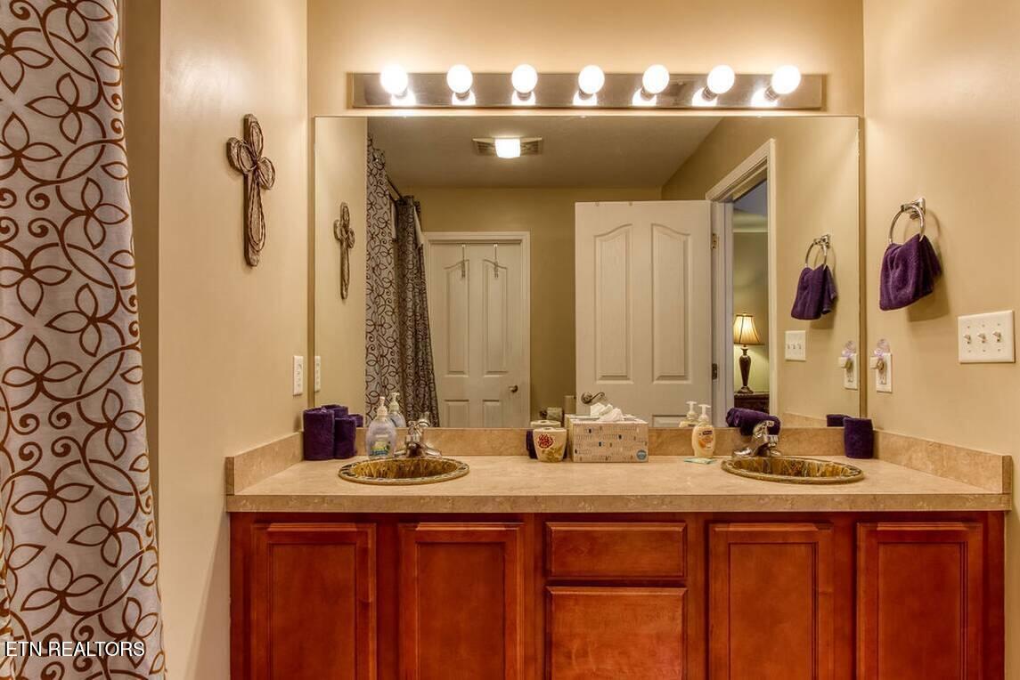 332 Meriwether Way Pigeon Forge TN 37863