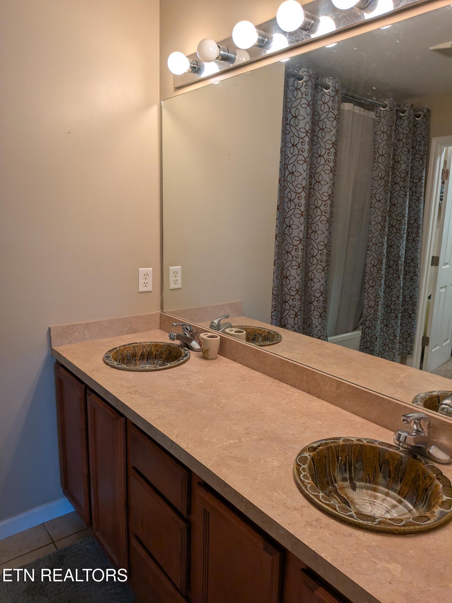 332 Meriwether Way Pigeon Forge TN 37863