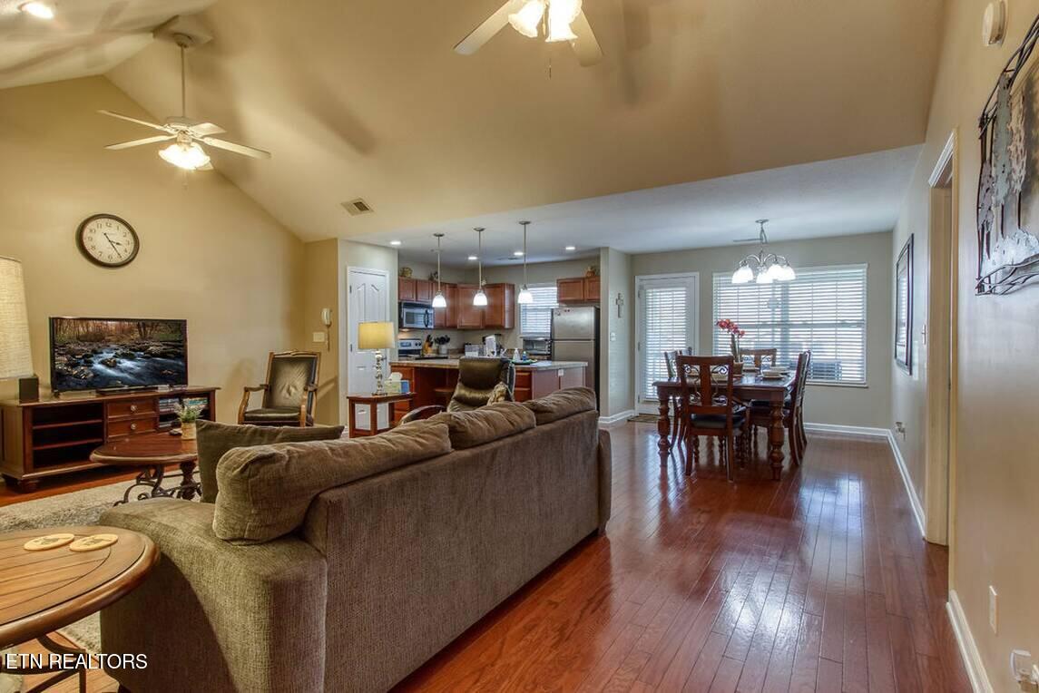 332 Meriwether Way Pigeon Forge TN 37863