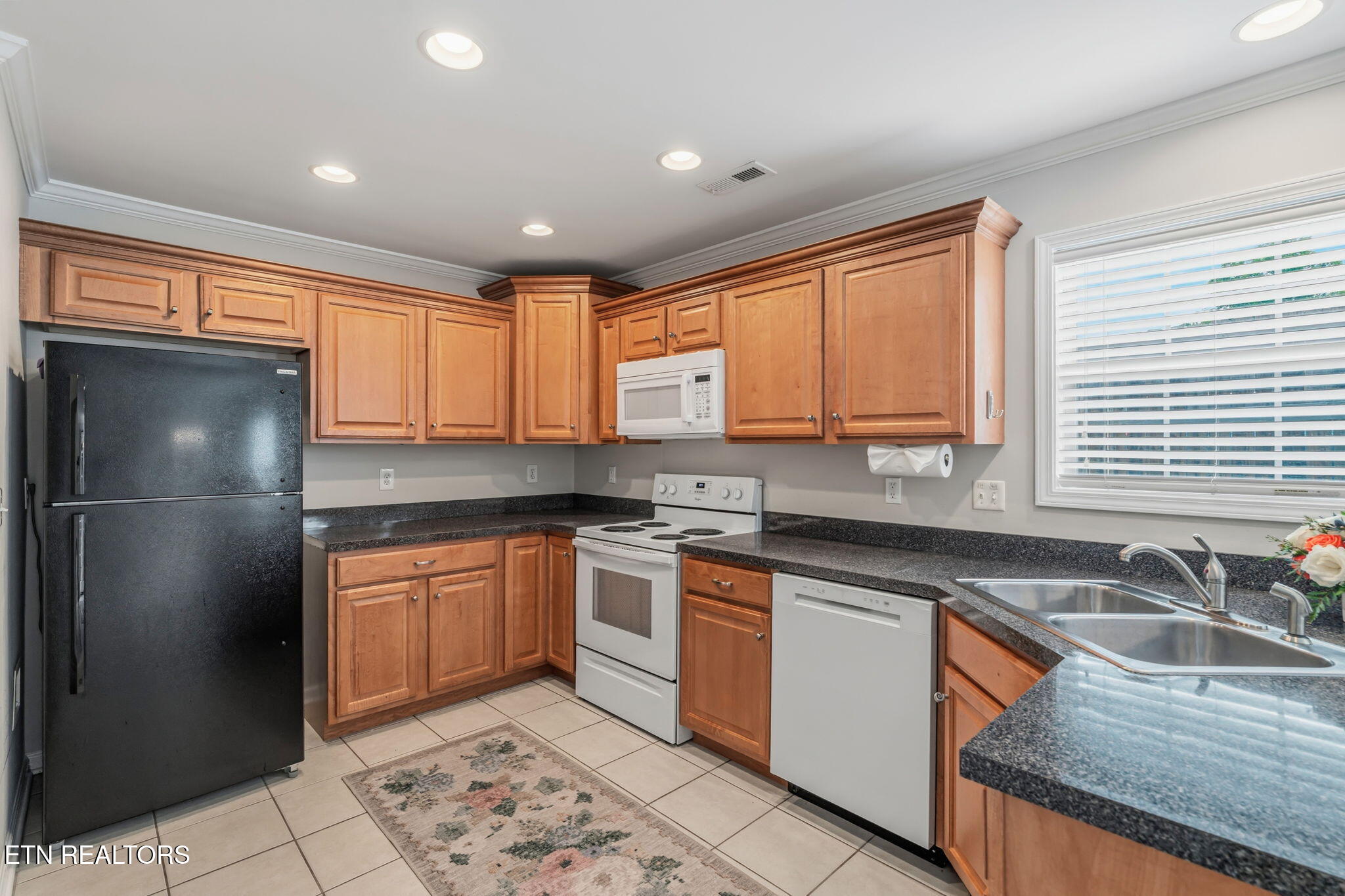 6813 Spring Glen Way Knoxville TN 37919